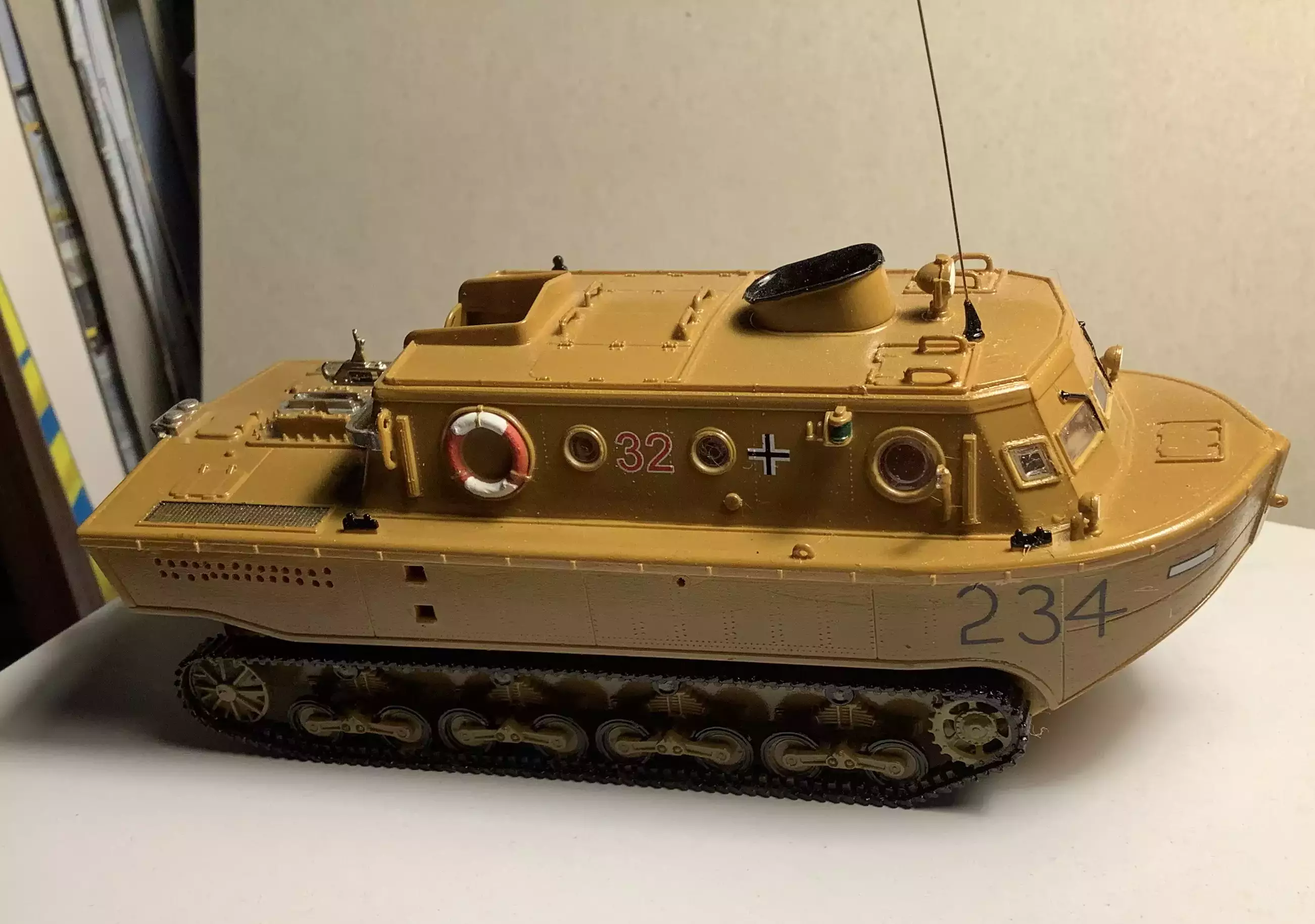 Сборная модель лесовоз с прицепом-роспуском 43204-10