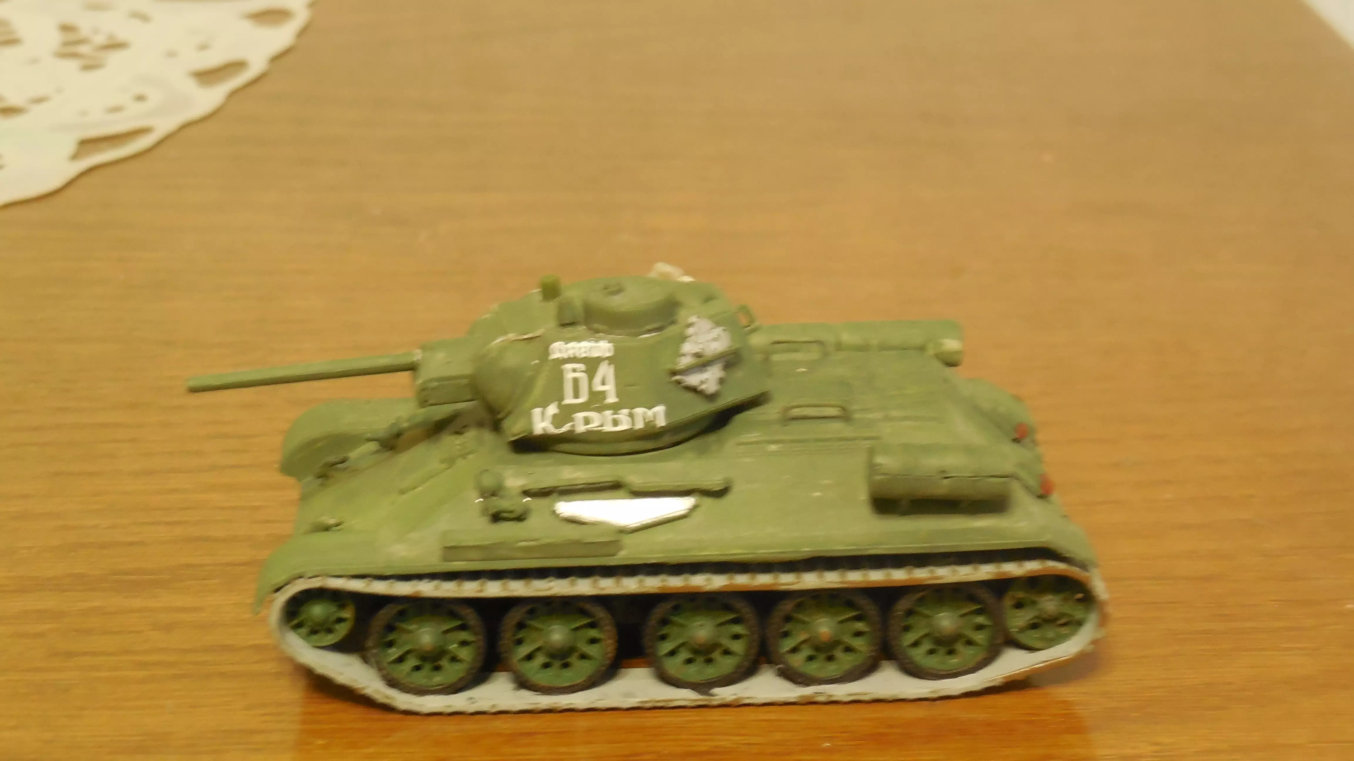 Сборная модель лесовоз с прицепом-роспуском 43204-10