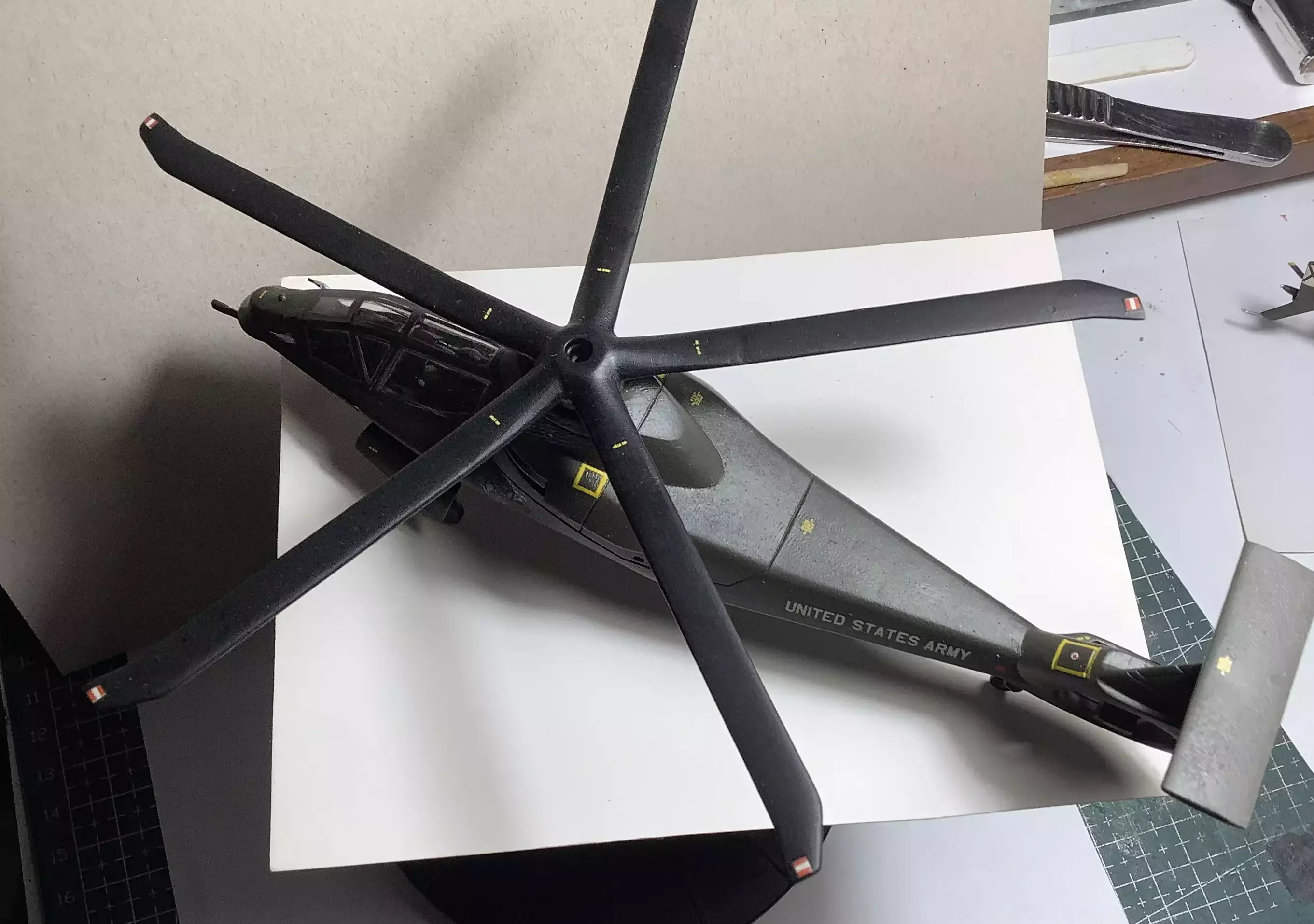 Сборная модель лесовоз с прицепом-роспуском 43204-10