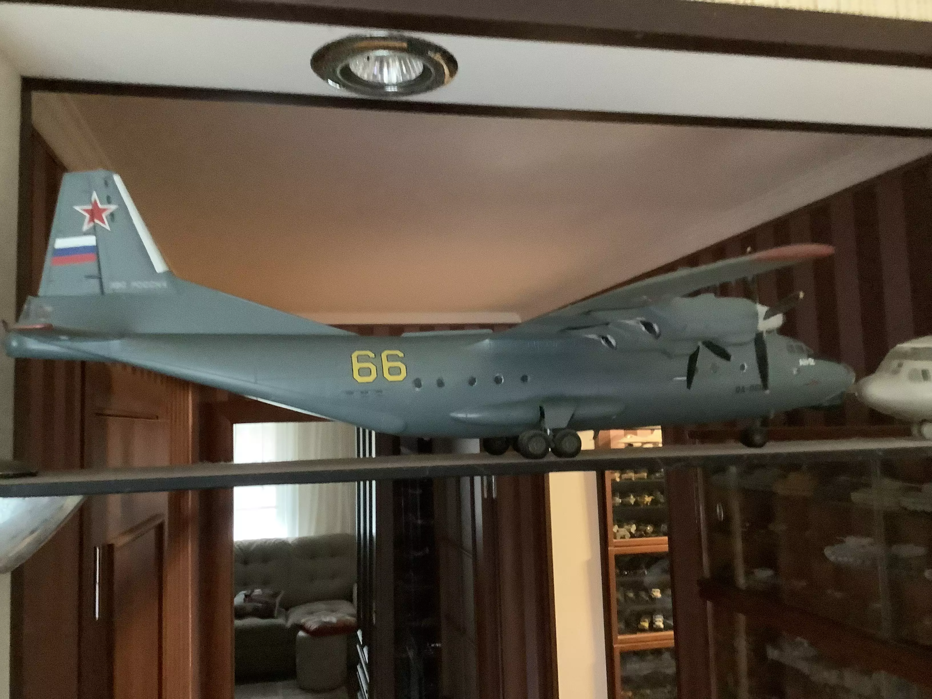 Сборная модель лесовоз с прицепом-роспуском 43204-10