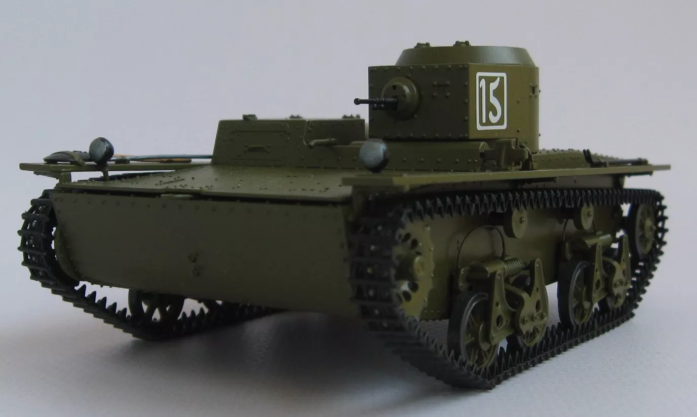 Танк Soviet T-38 Amphibious Light Tank