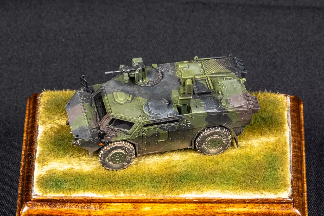 Сборная модель лесовоз с прицепом-роспуском 43204-10