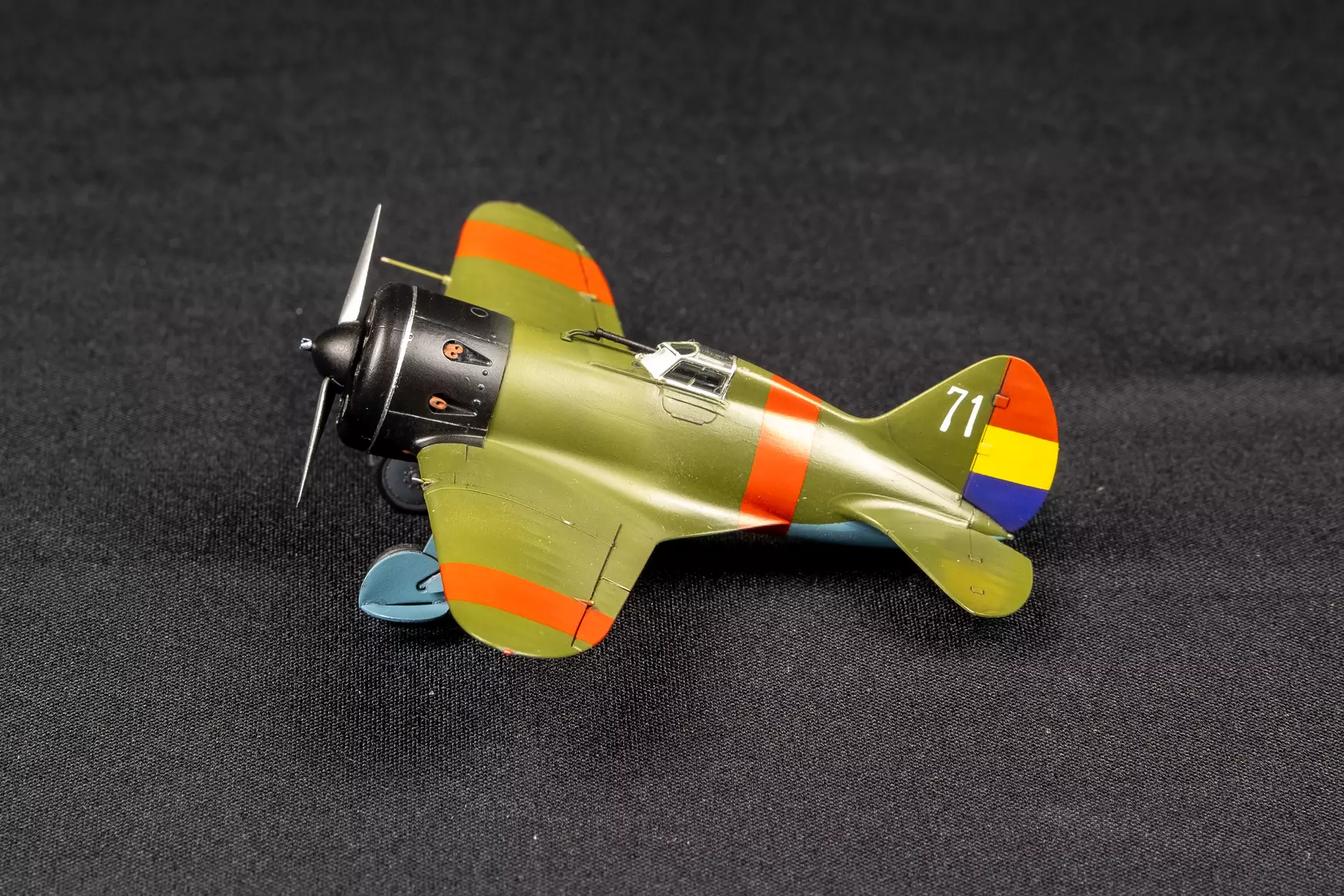 Сборная модель лесовоз с прицепом-роспуском 43204-10