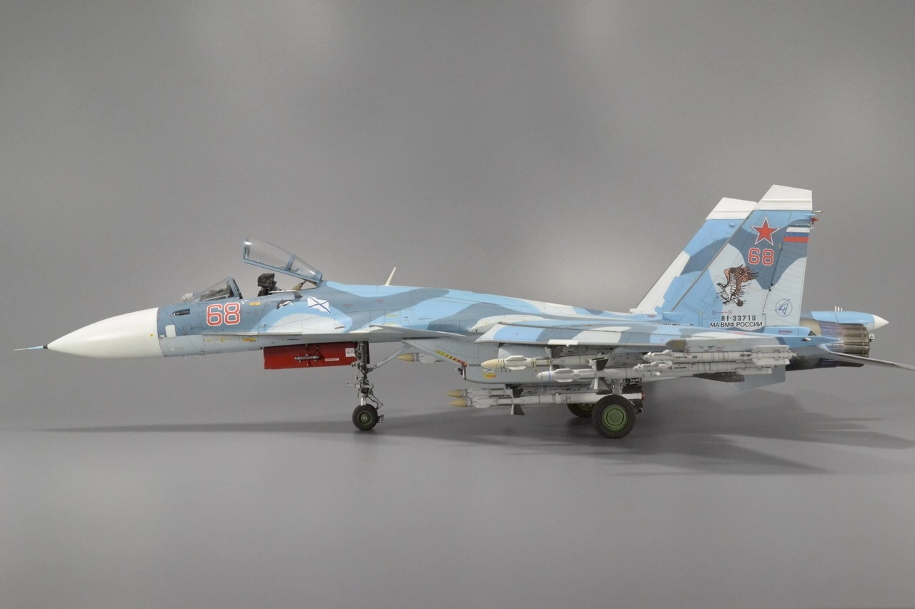 Сборная модель лесовоз с прицепом-роспуском 43204-10