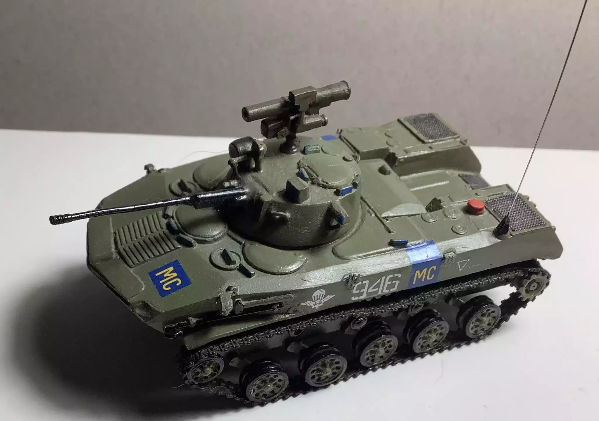 Сборная модель лесовоз с прицепом-роспуском 43204-10