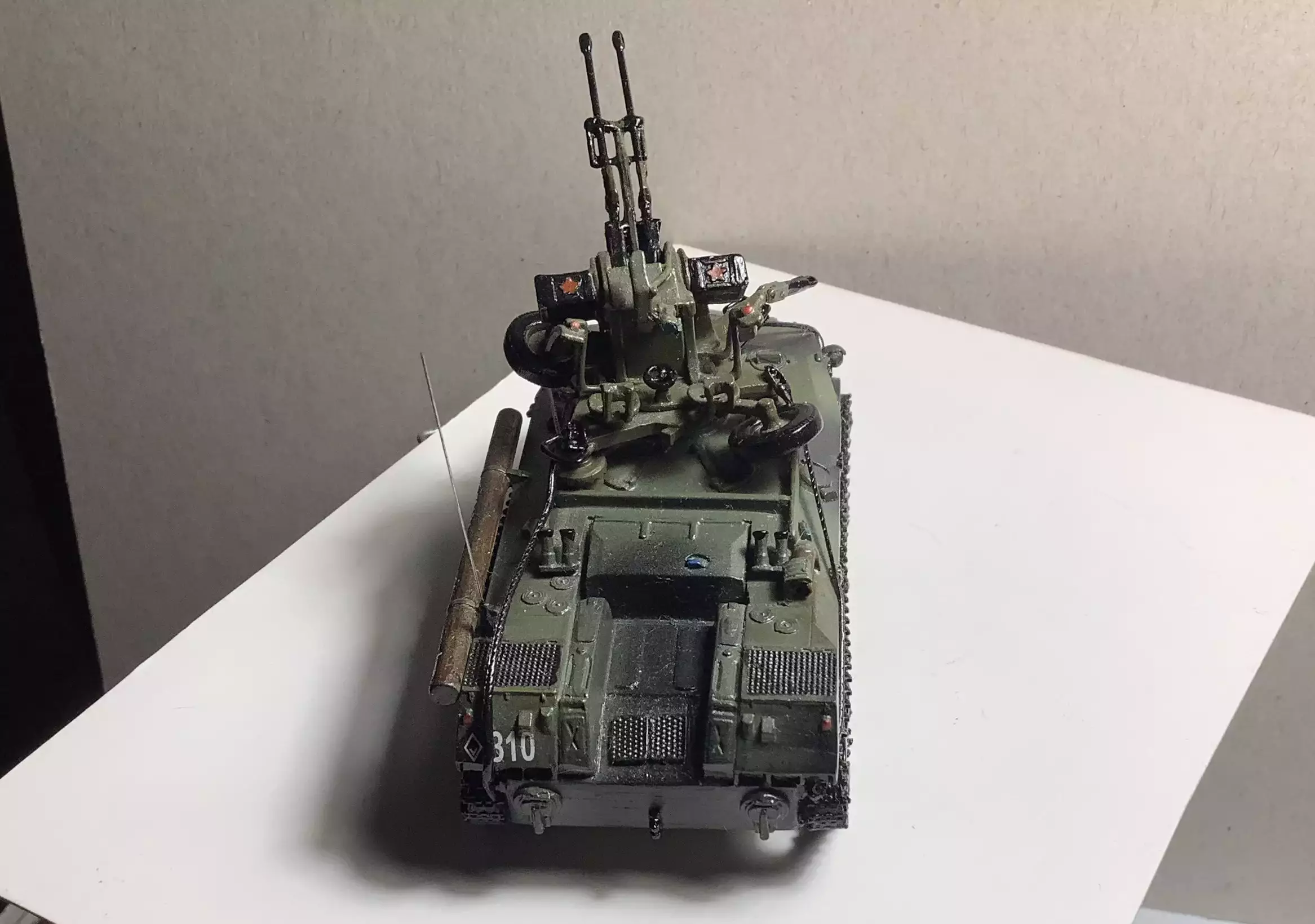 Сборная модель лесовоз с прицепом-роспуском 43204-10