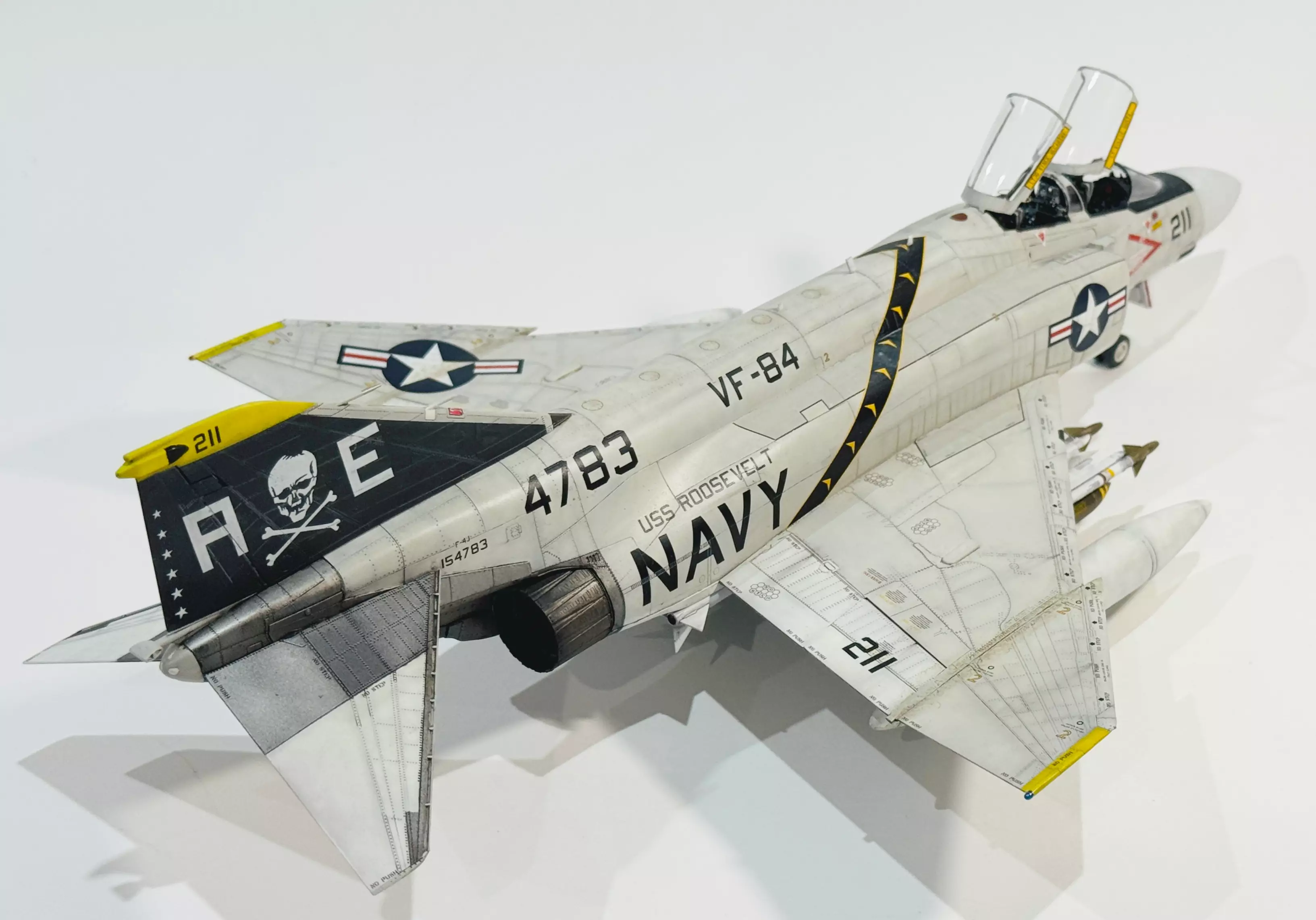 Сборная модель лесовоз с прицепом-роспуском 43204-10