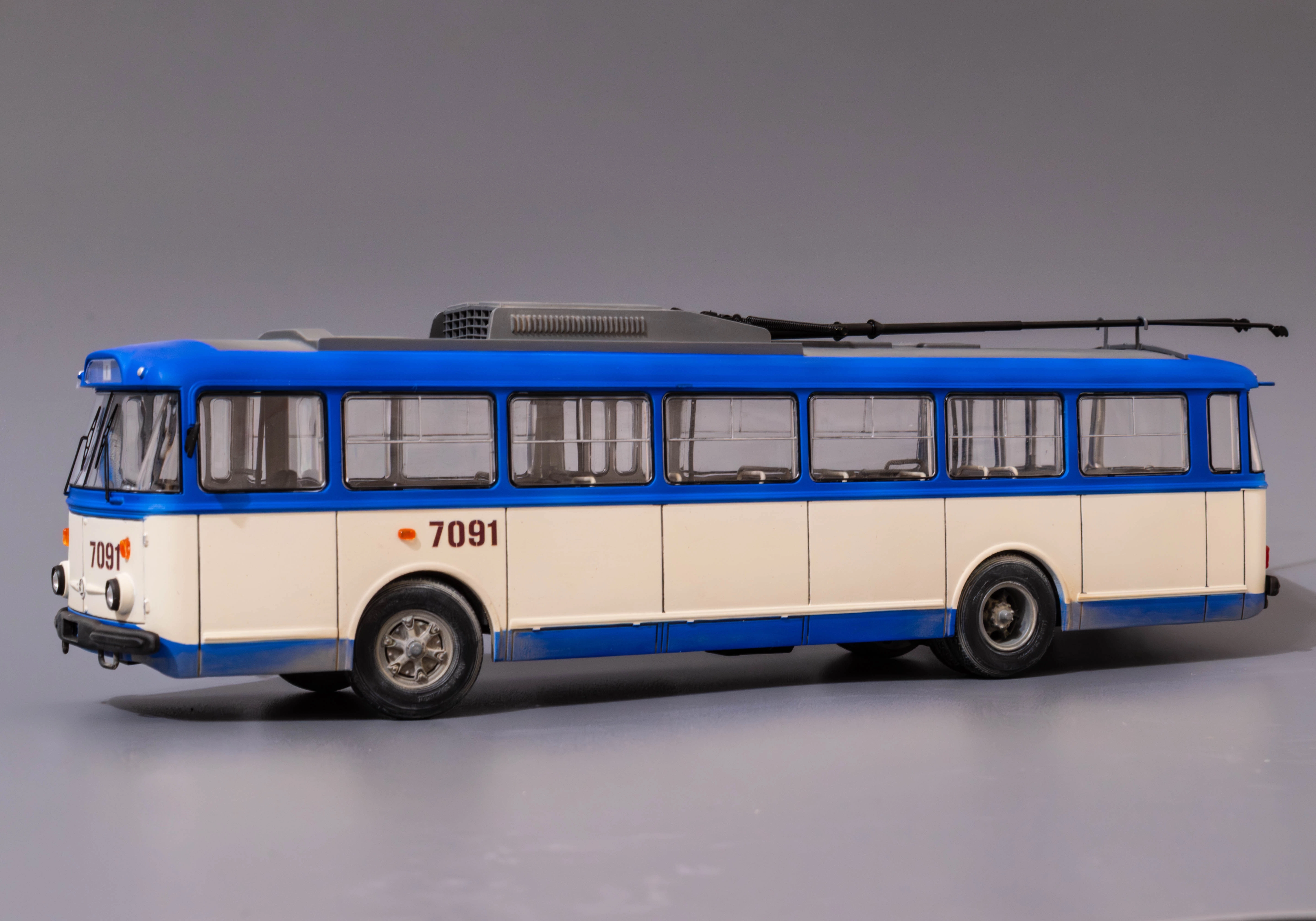 SKODA-9TR