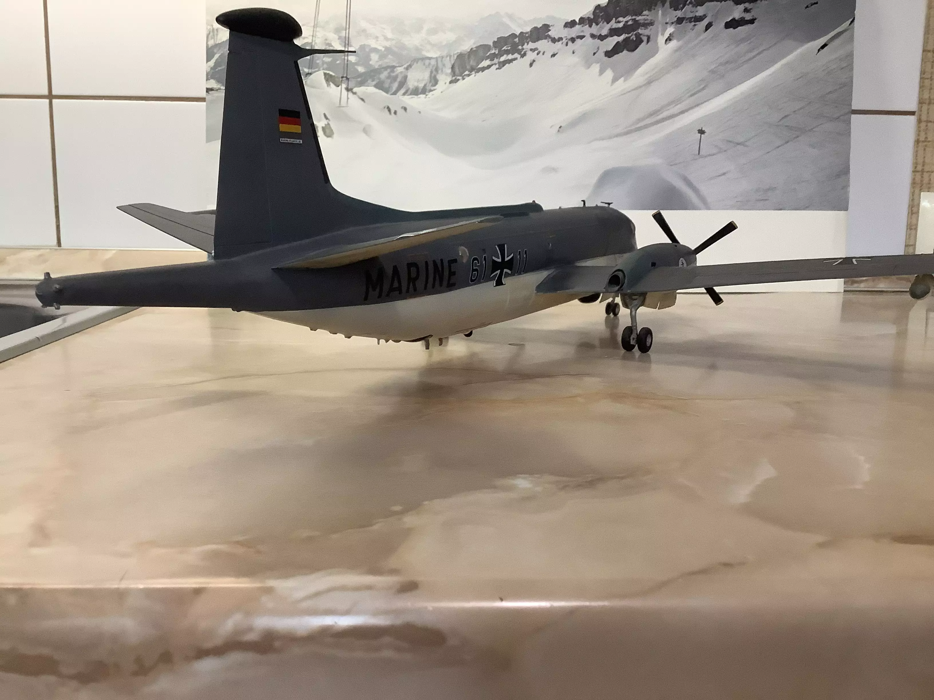 Сборная модель лесовоз с прицепом-роспуском 43204-10