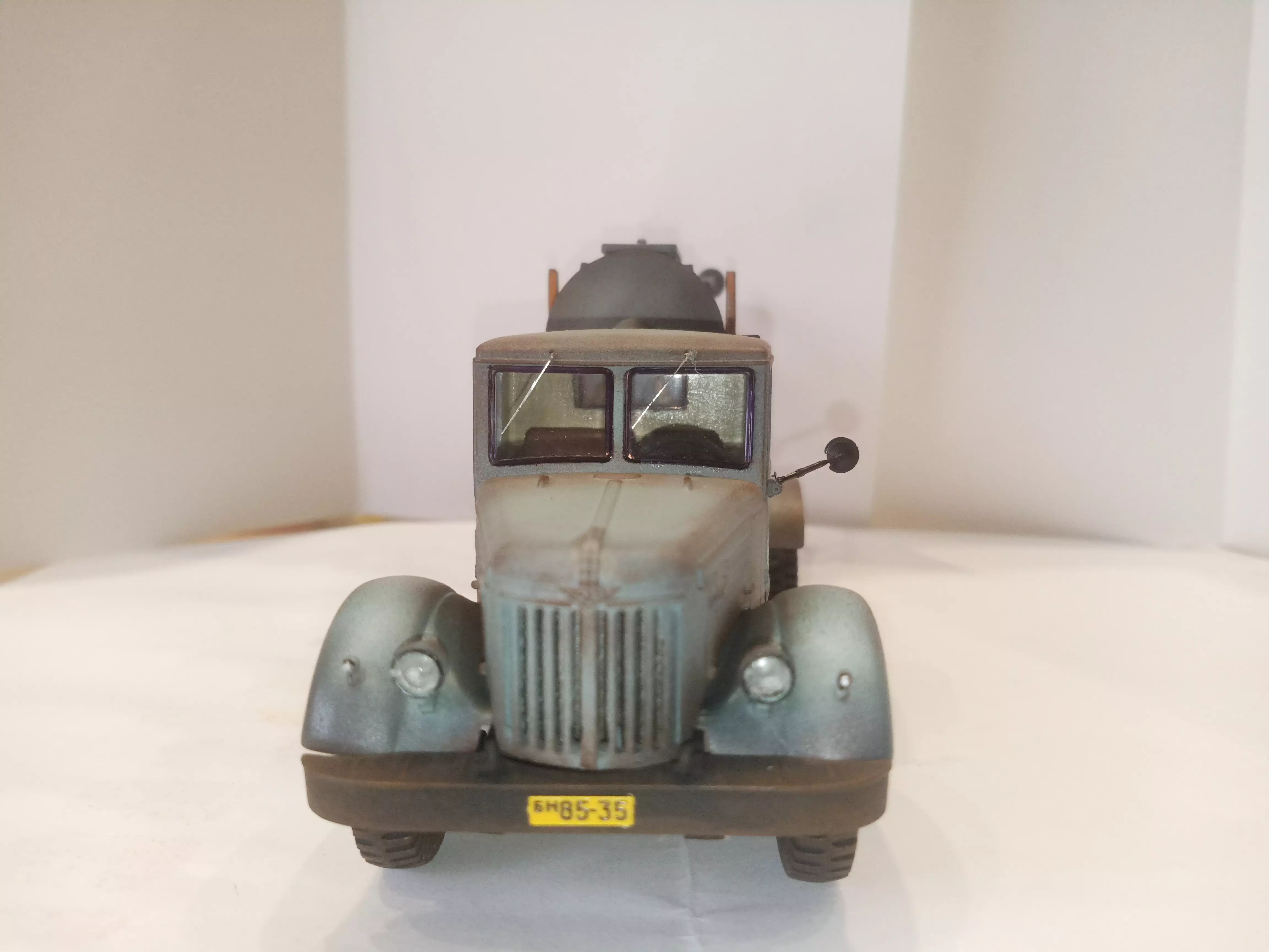 Сборная модель лесовоз с прицепом-роспуском 43204-10