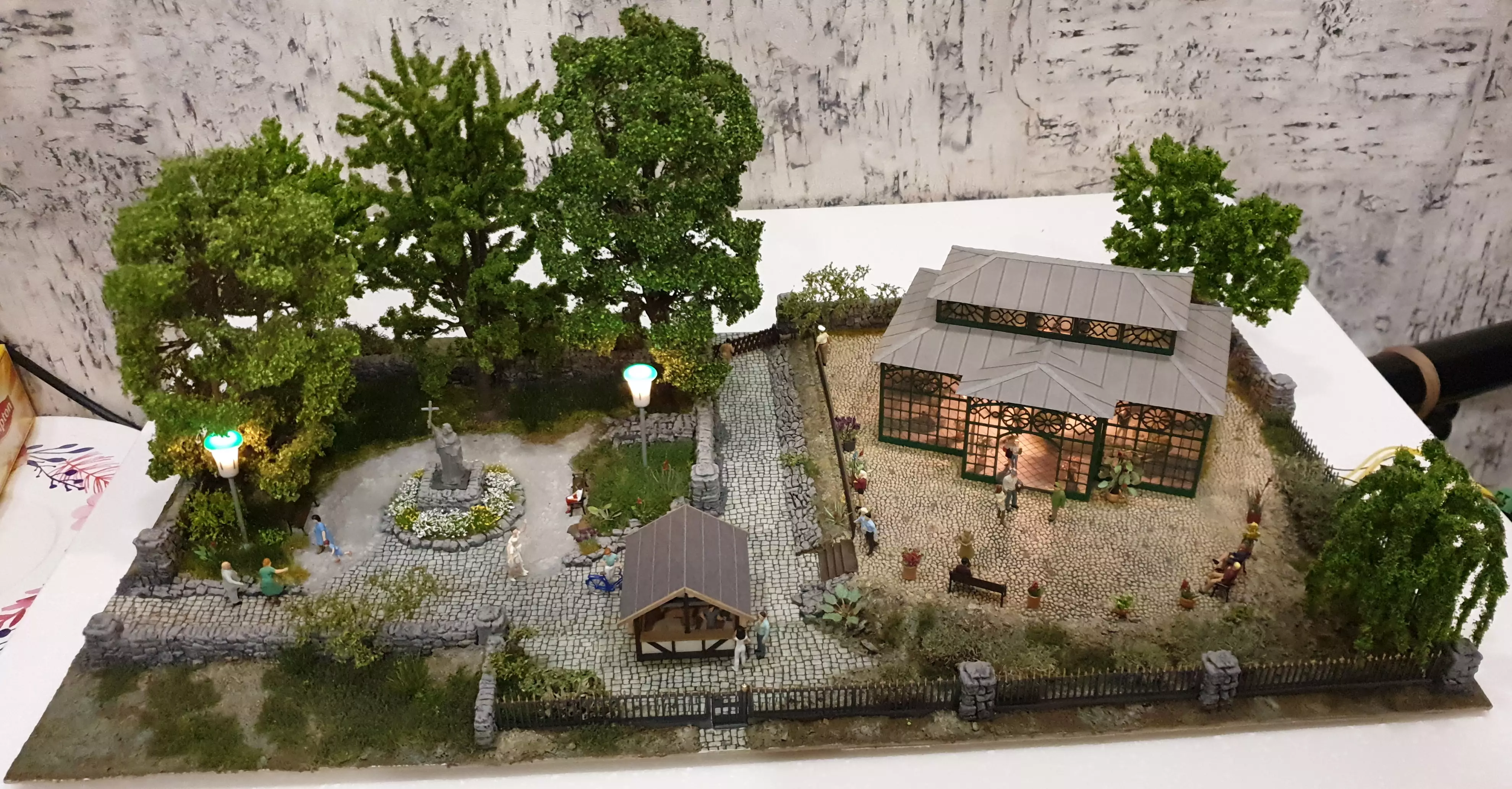 Сборная модель лесовоз с прицепом-роспуском 43204-10