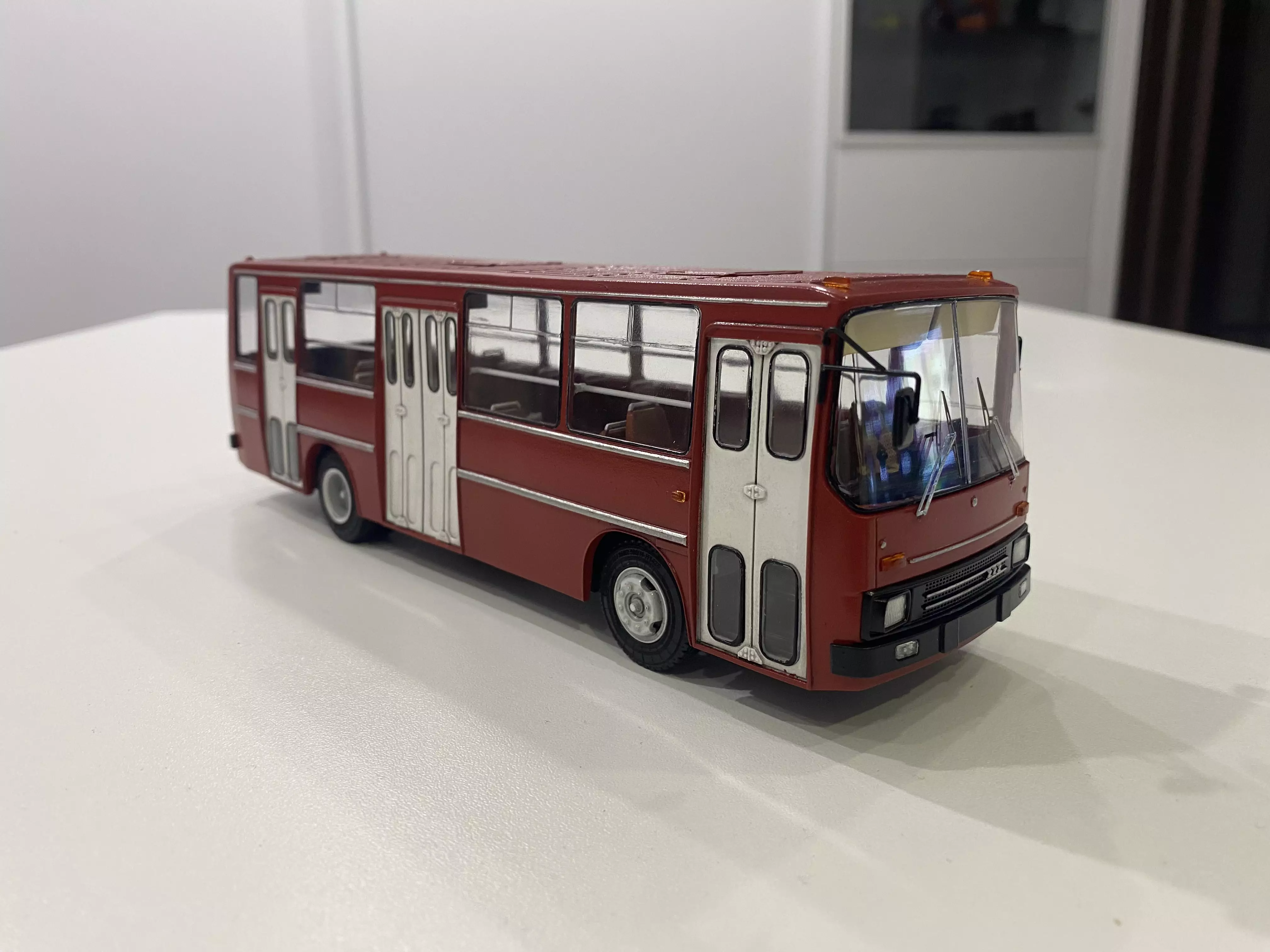 Сборная модель лесовоз с прицепом-роспуском 43204-10