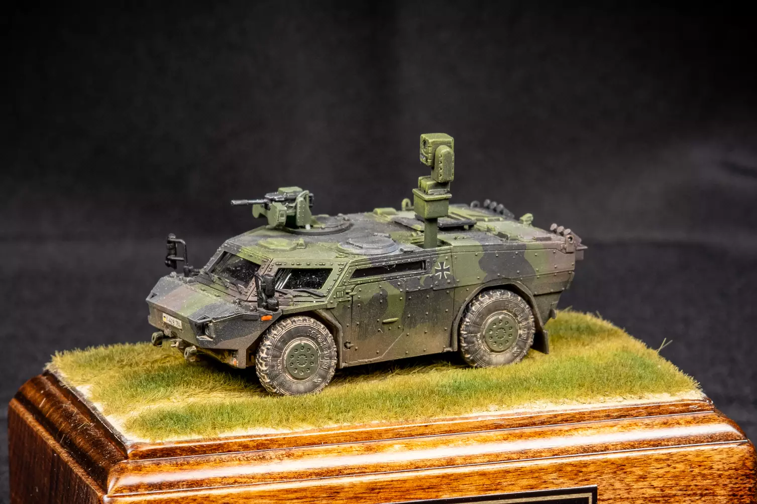 Сборная модель лесовоз с прицепом-роспуском 43204-10