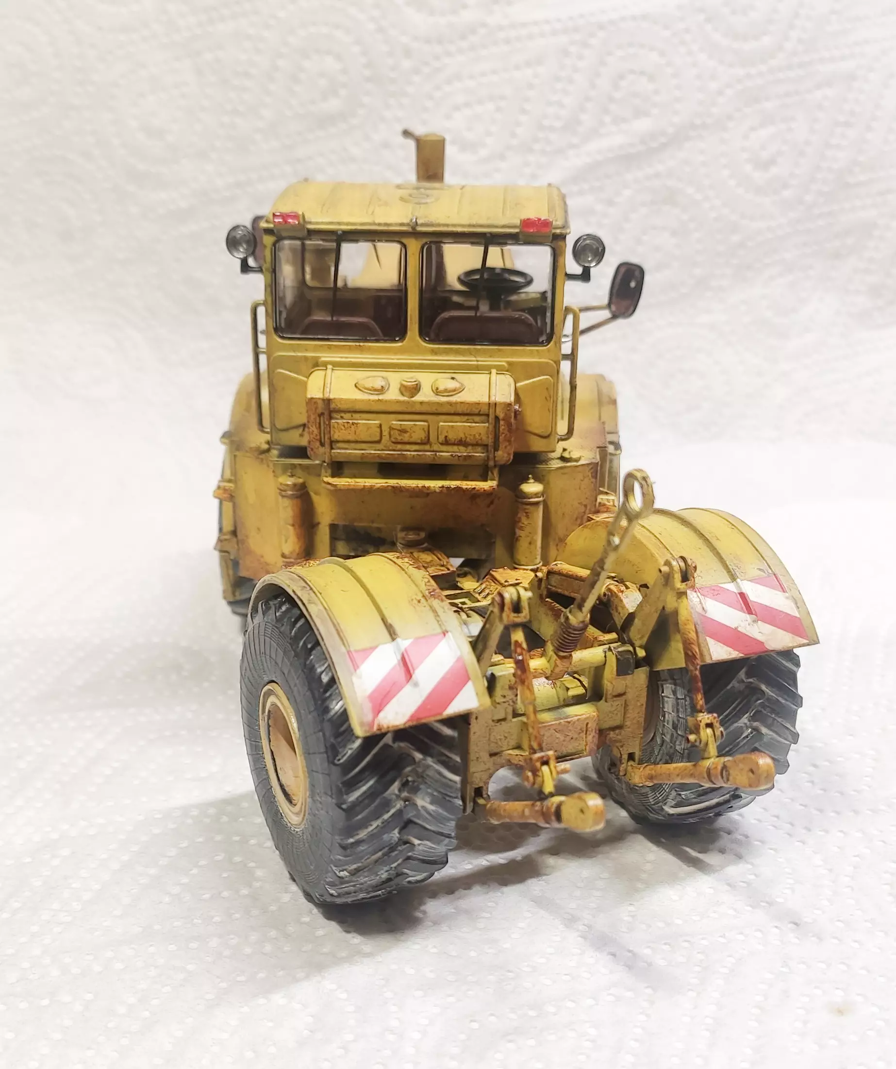 Сборная модель лесовоз с прицепом-роспуском 43204-10