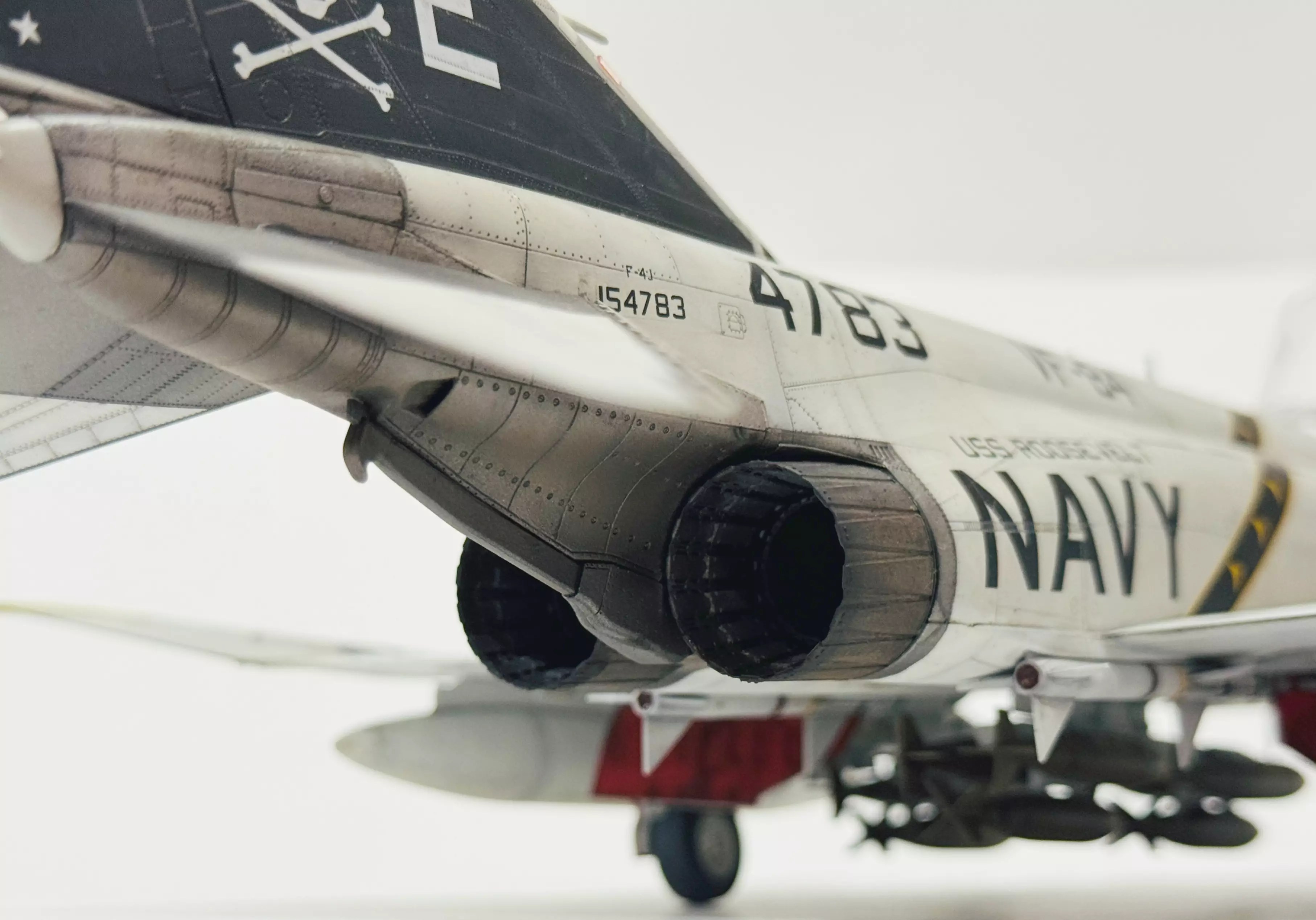 Сборная модель лесовоз с прицепом-роспуском 43204-10