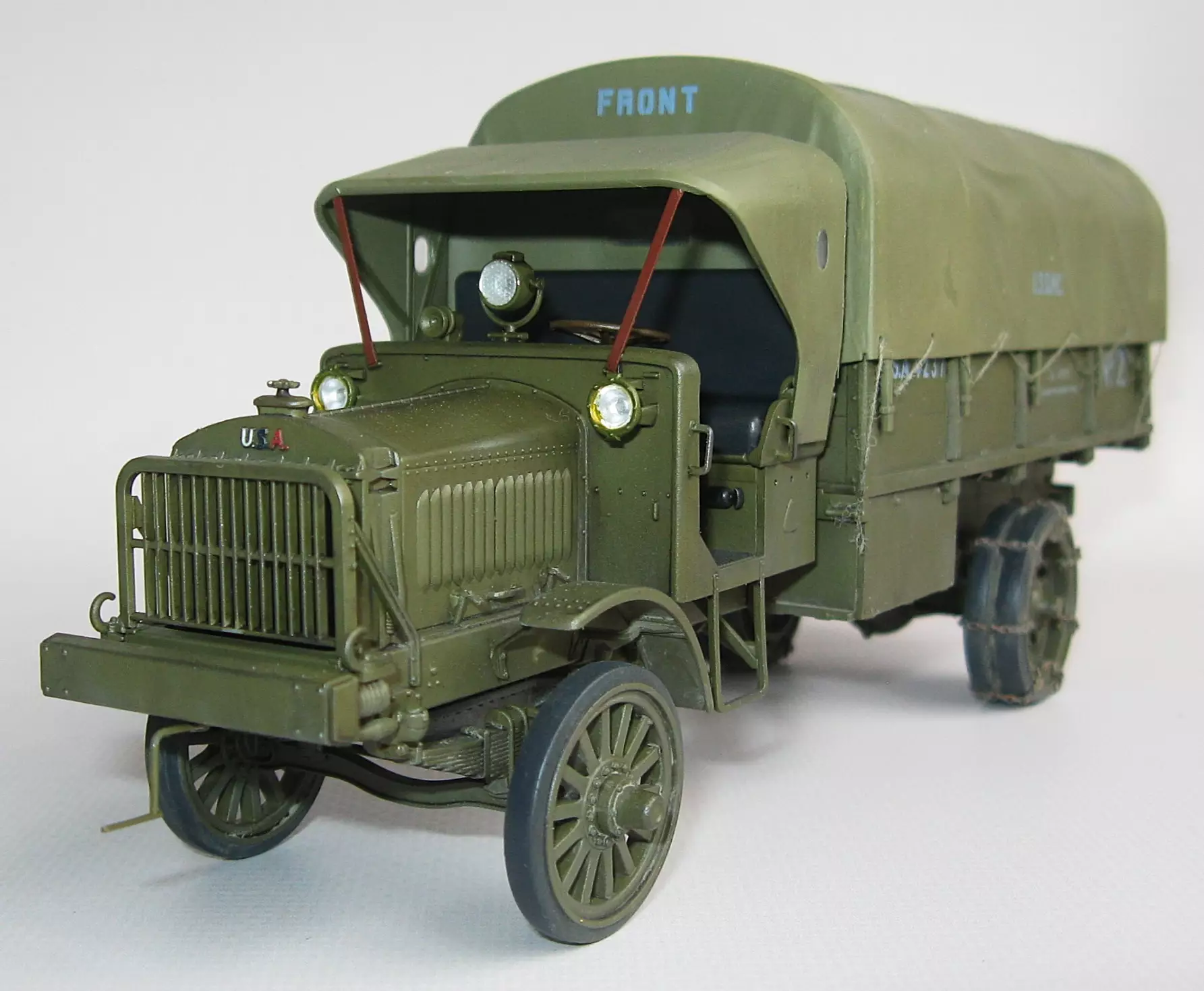 Сборная модель лесовоз с прицепом-роспуском 43204-10