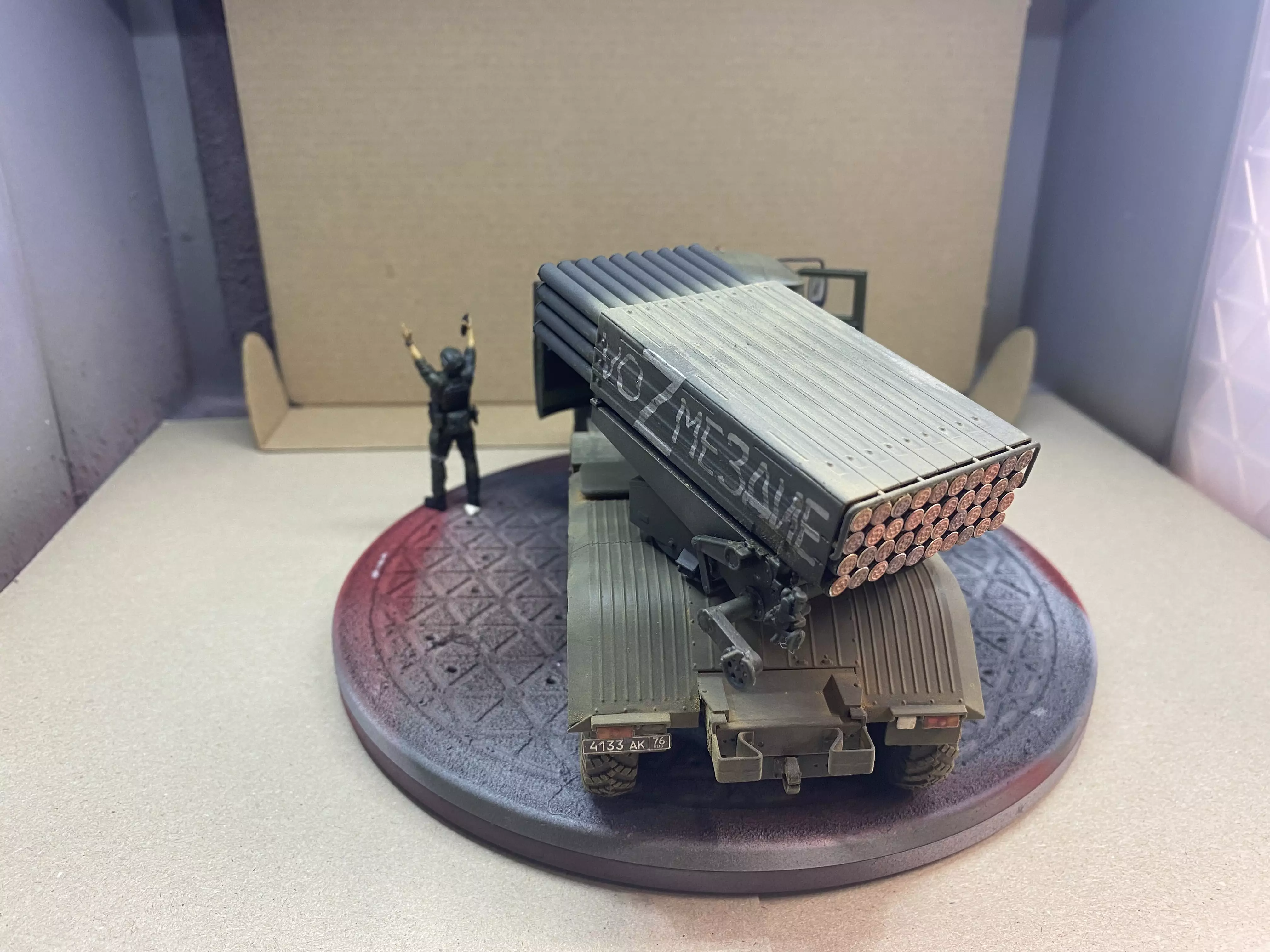 Сборная модель лесовоз с прицепом-роспуском 43204-10