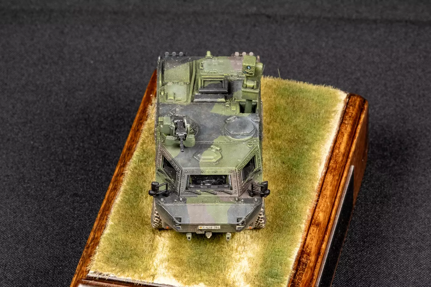 Сборная модель лесовоз с прицепом-роспуском 43204-10