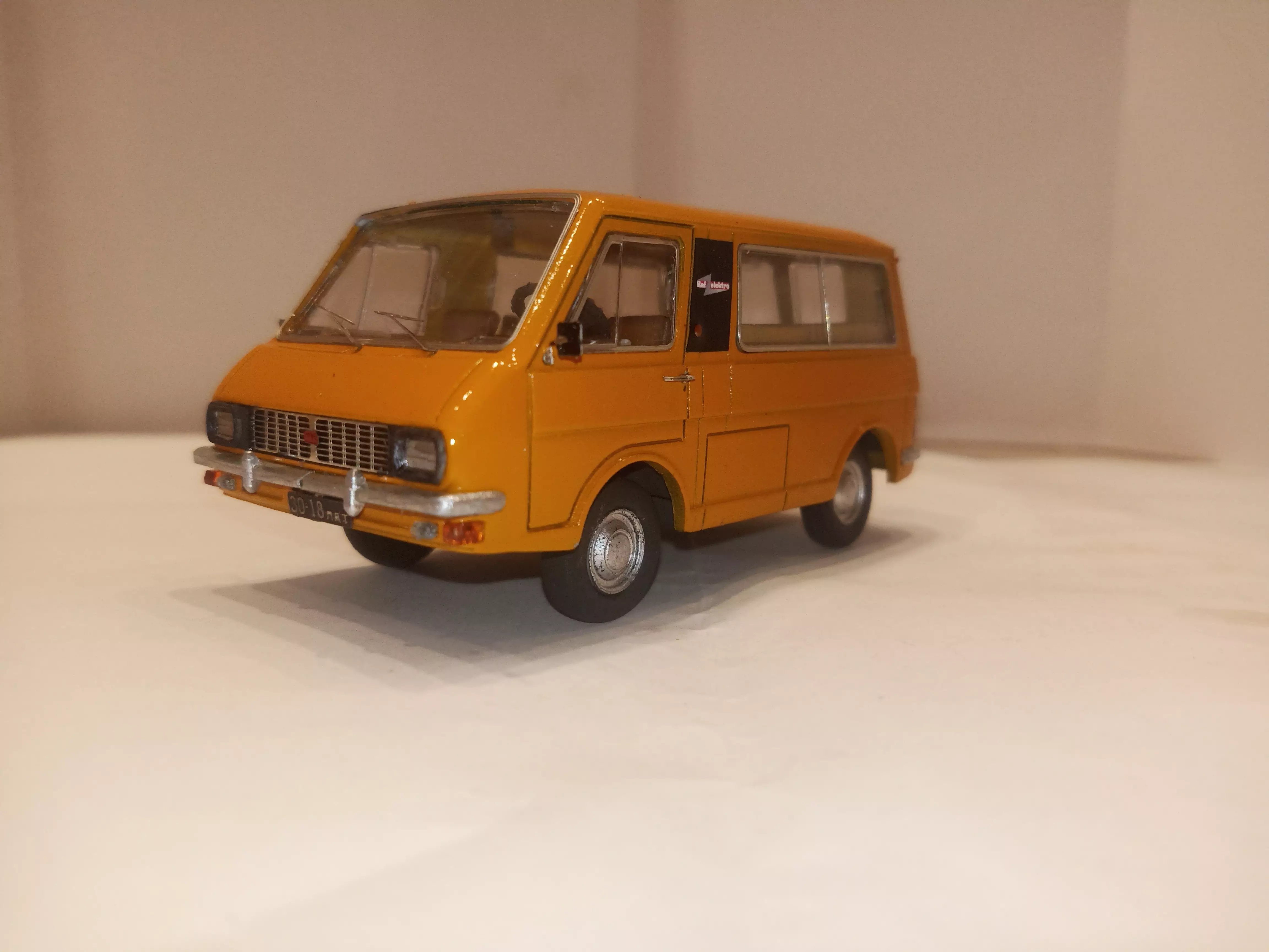 Сборная модель лесовоз с прицепом-роспуском 43204-10