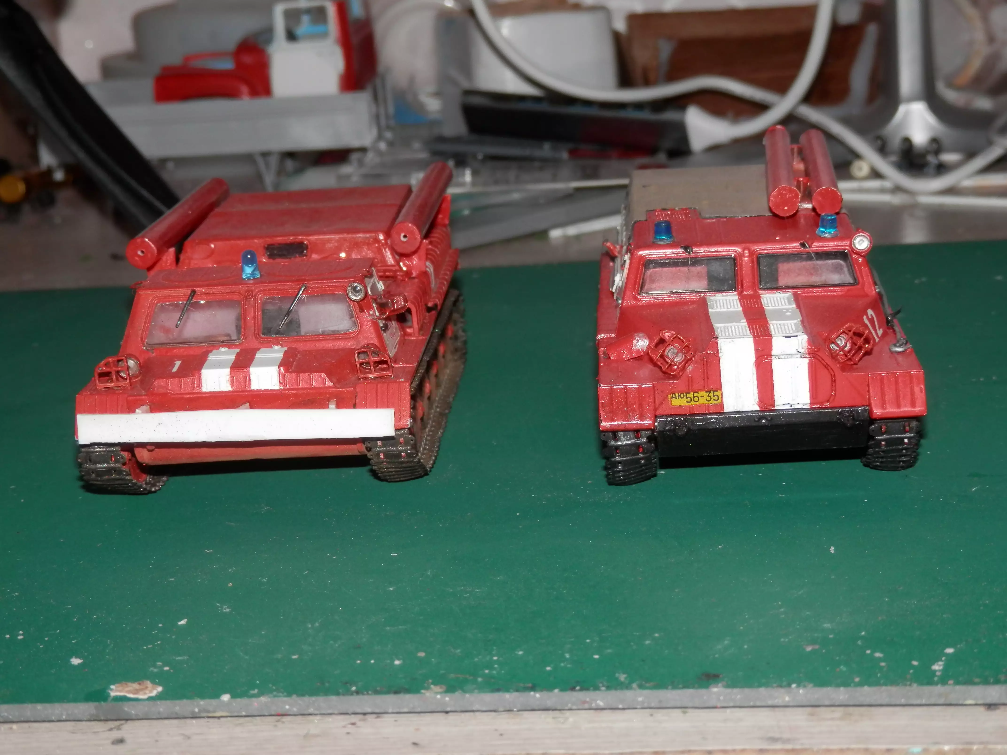 Сборная модель лесовоз с прицепом-роспуском 43204-10