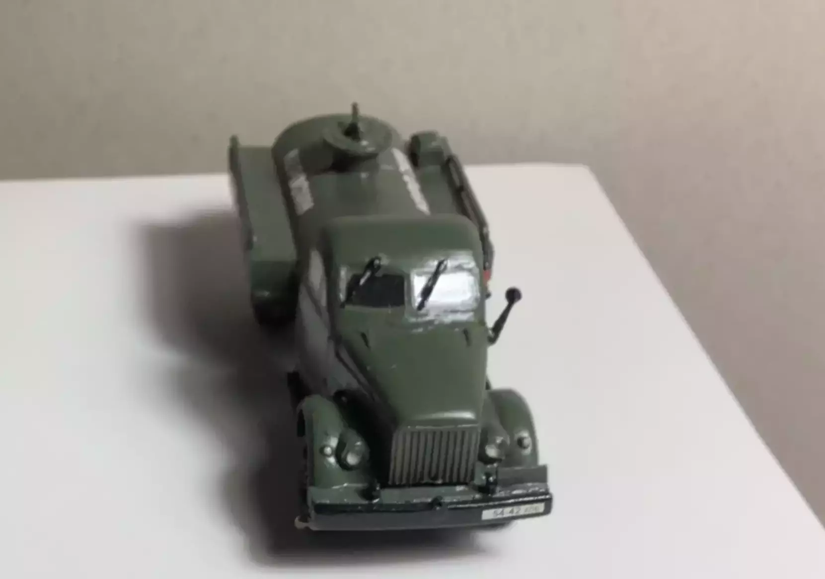 Сборная модель лесовоз с прицепом-роспуском 43204-10