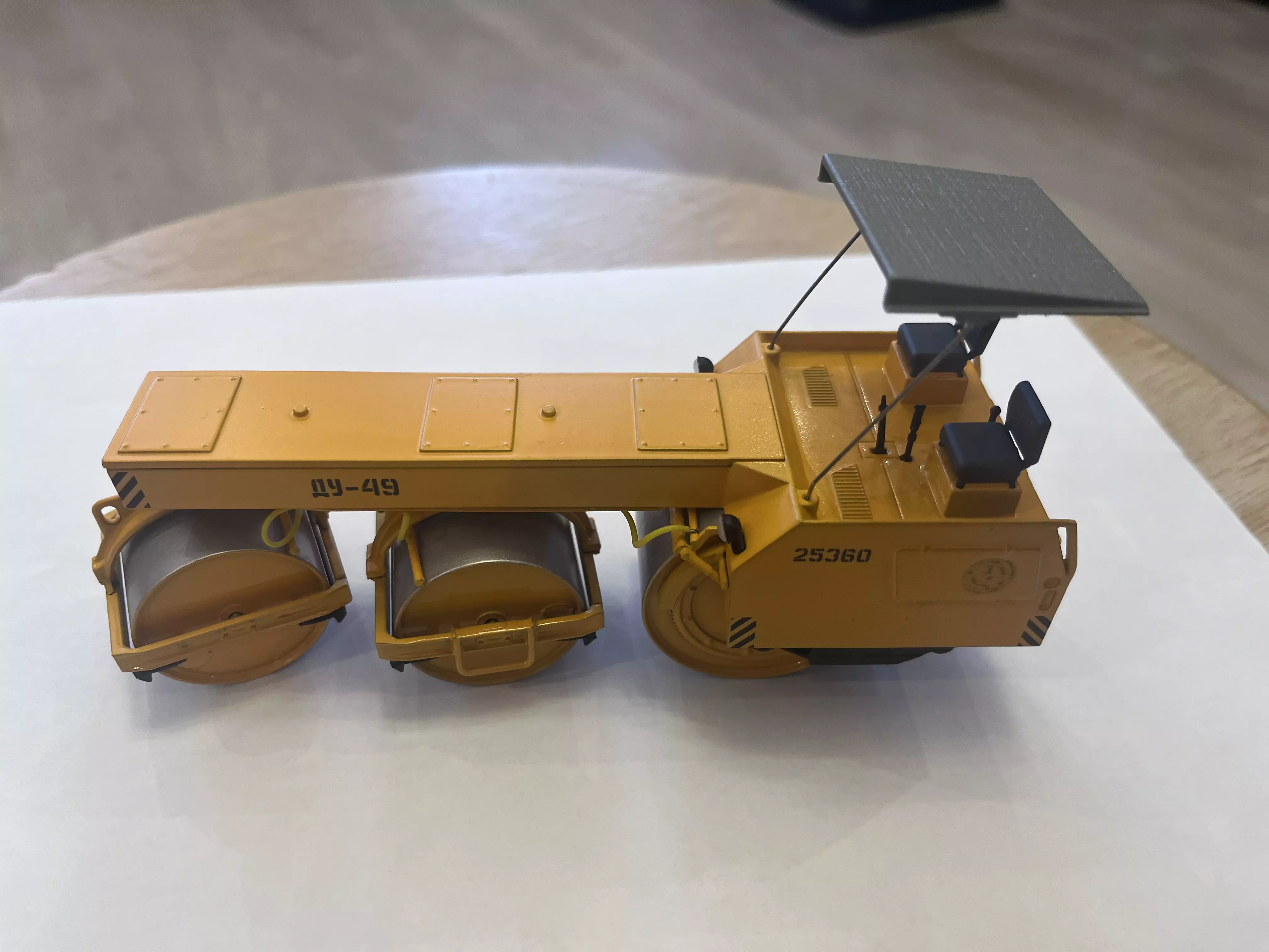 Сборная модель лесовоз с прицепом-роспуском 43204-10