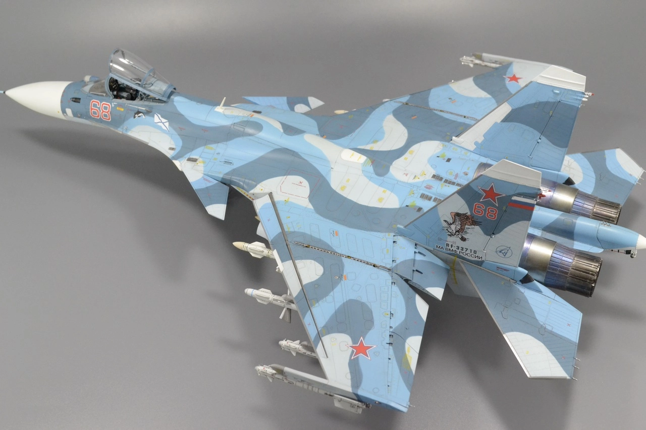 Сборная модель лесовоз с прицепом-роспуском 43204-10