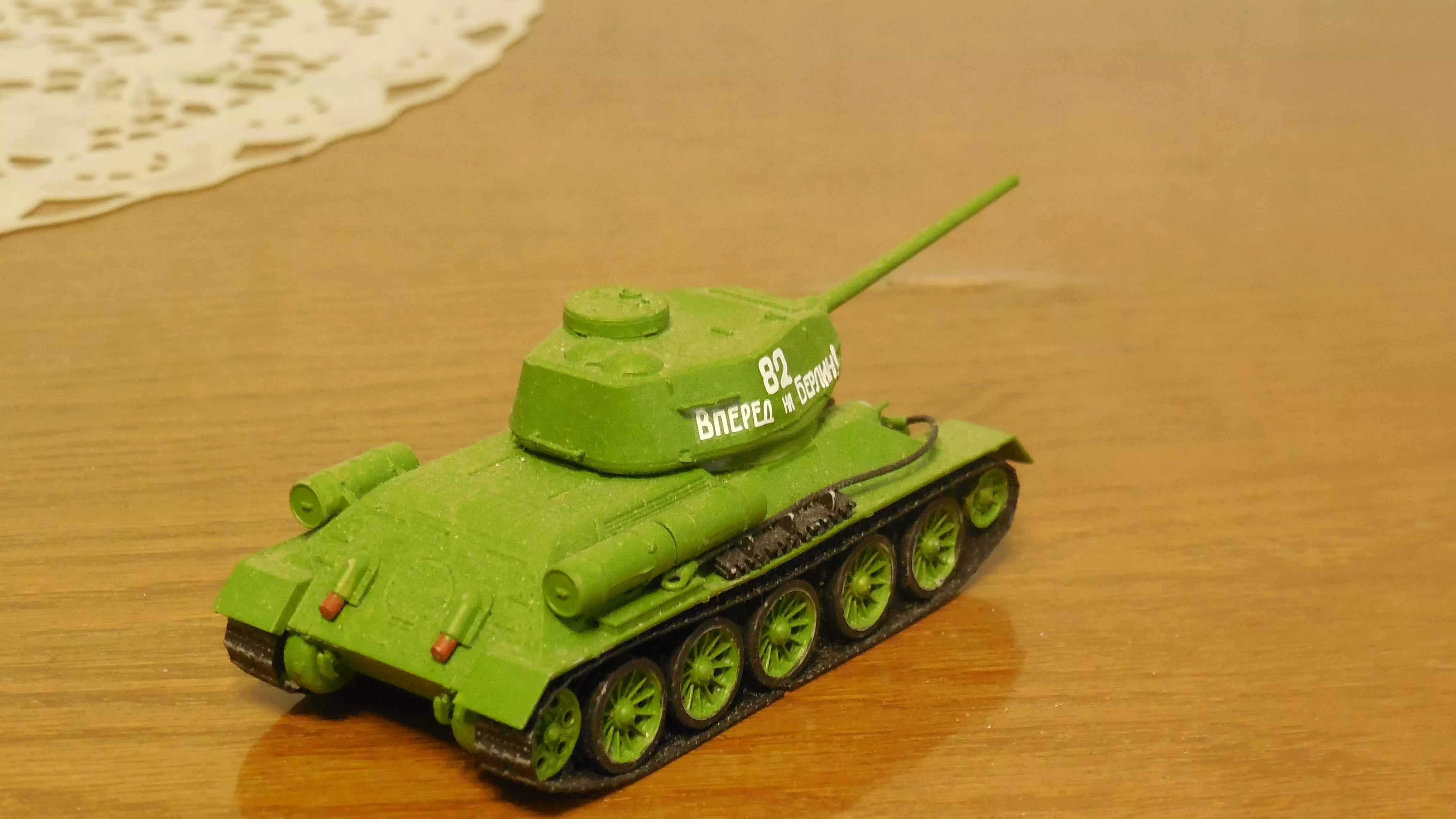 Сборная модель лесовоз с прицепом-роспуском 43204-10