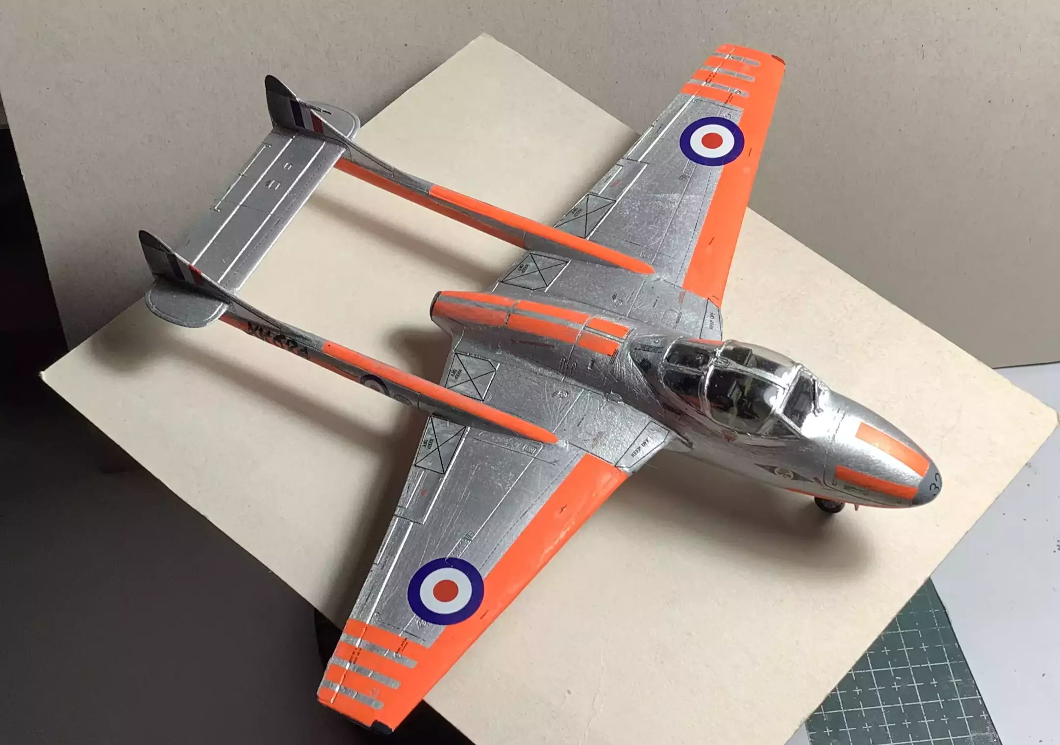 Сборная модель лесовоз с прицепом-роспуском 43204-10