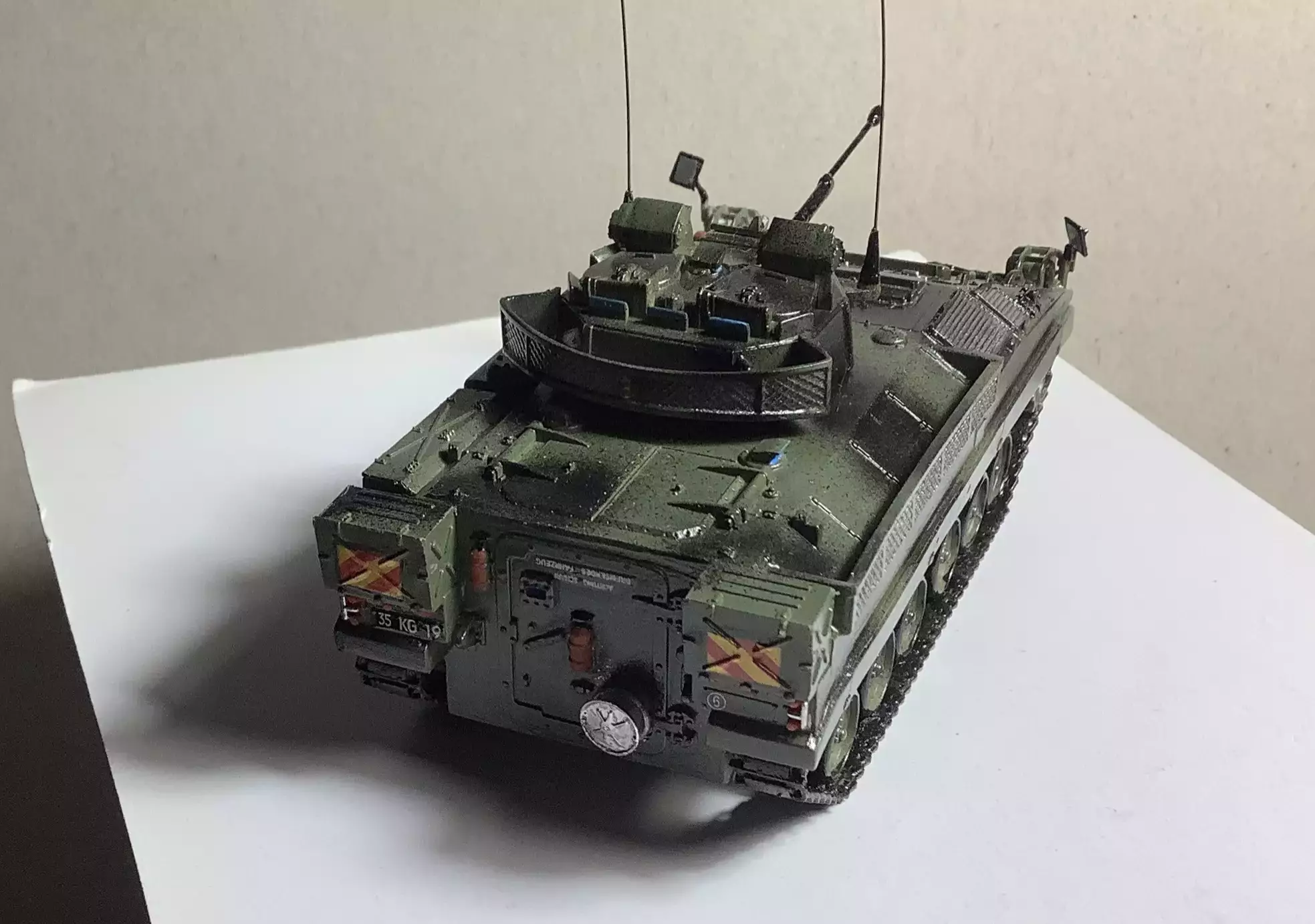 Сборная модель лесовоз с прицепом-роспуском 43204-10