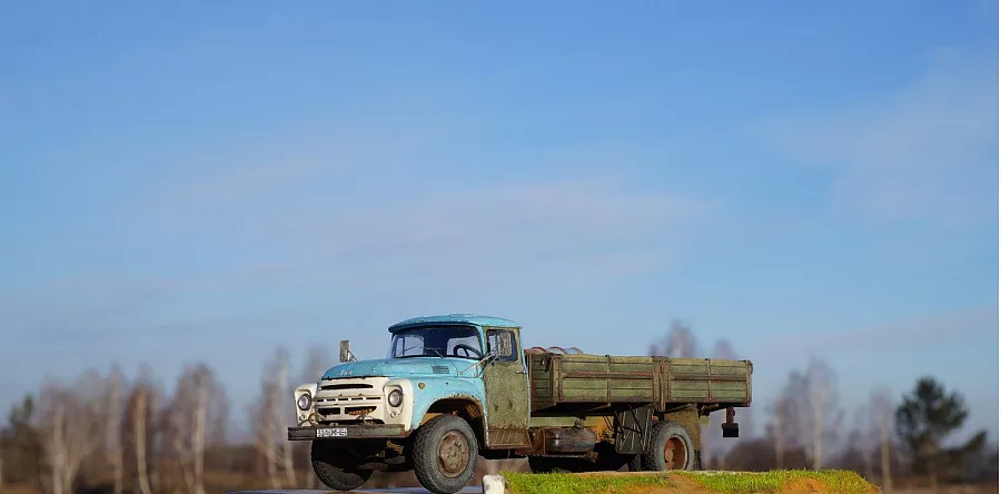 Сборная модель ЗИЛ-130Г бортовой, 1965 г.