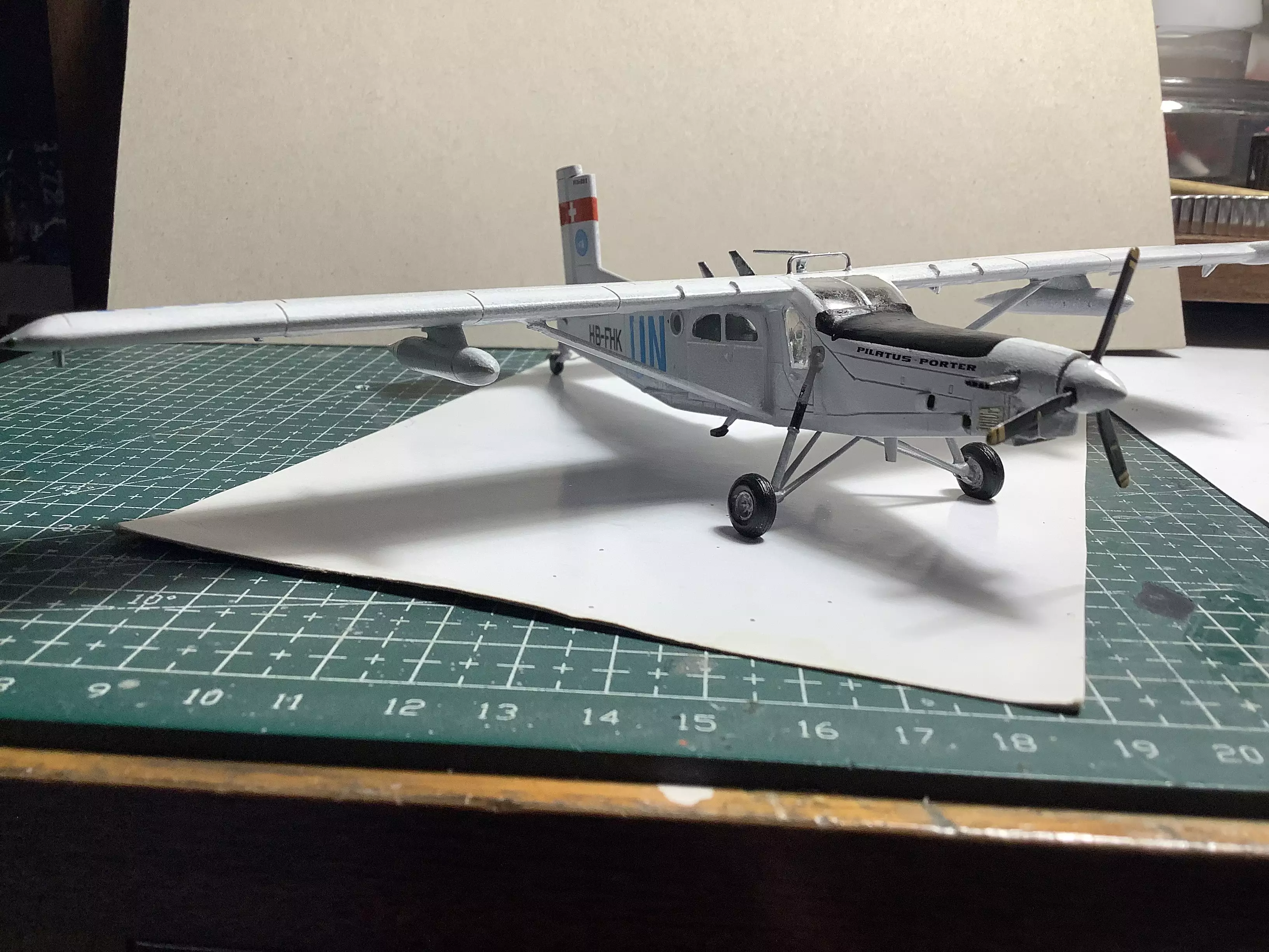 Сборная модель лесовоз с прицепом-роспуском 43204-10