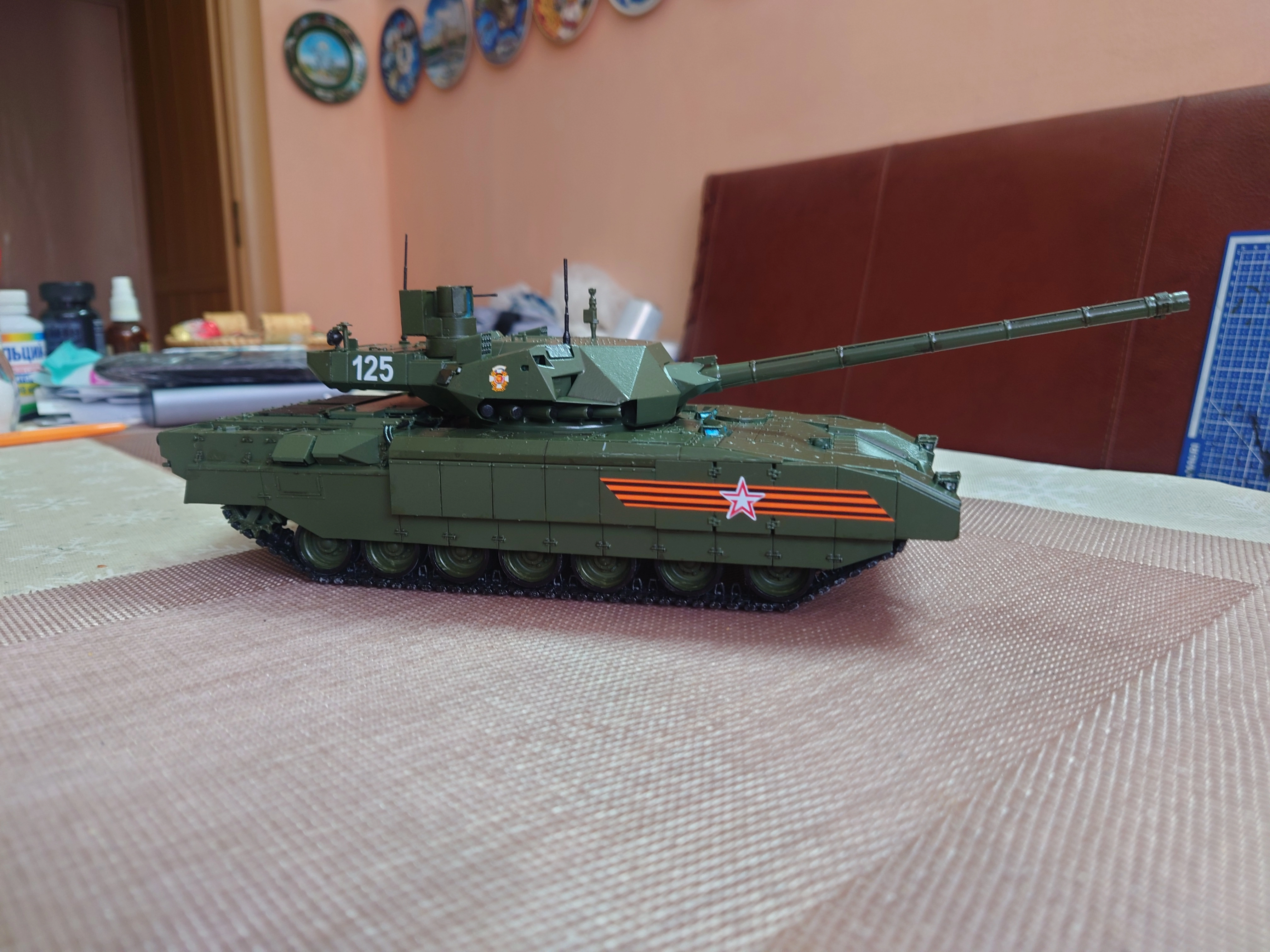 Сборная модель лесовоз с прицепом-роспуском 43204-10