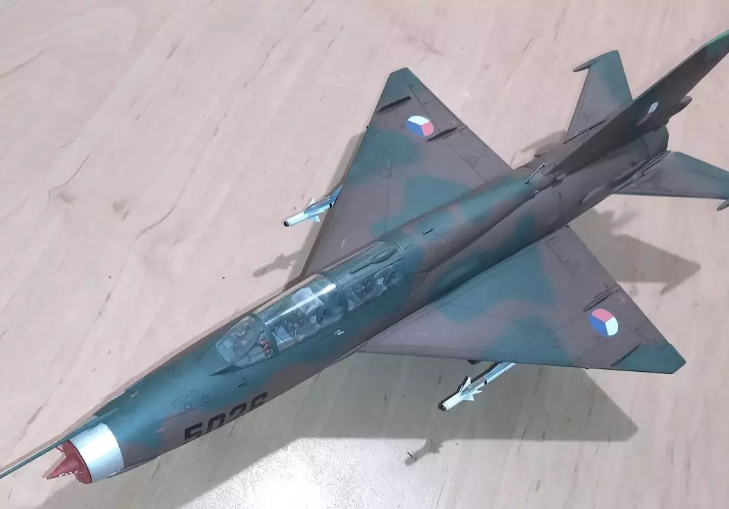 Сборная модель лесовоз с прицепом-роспуском 43204-10