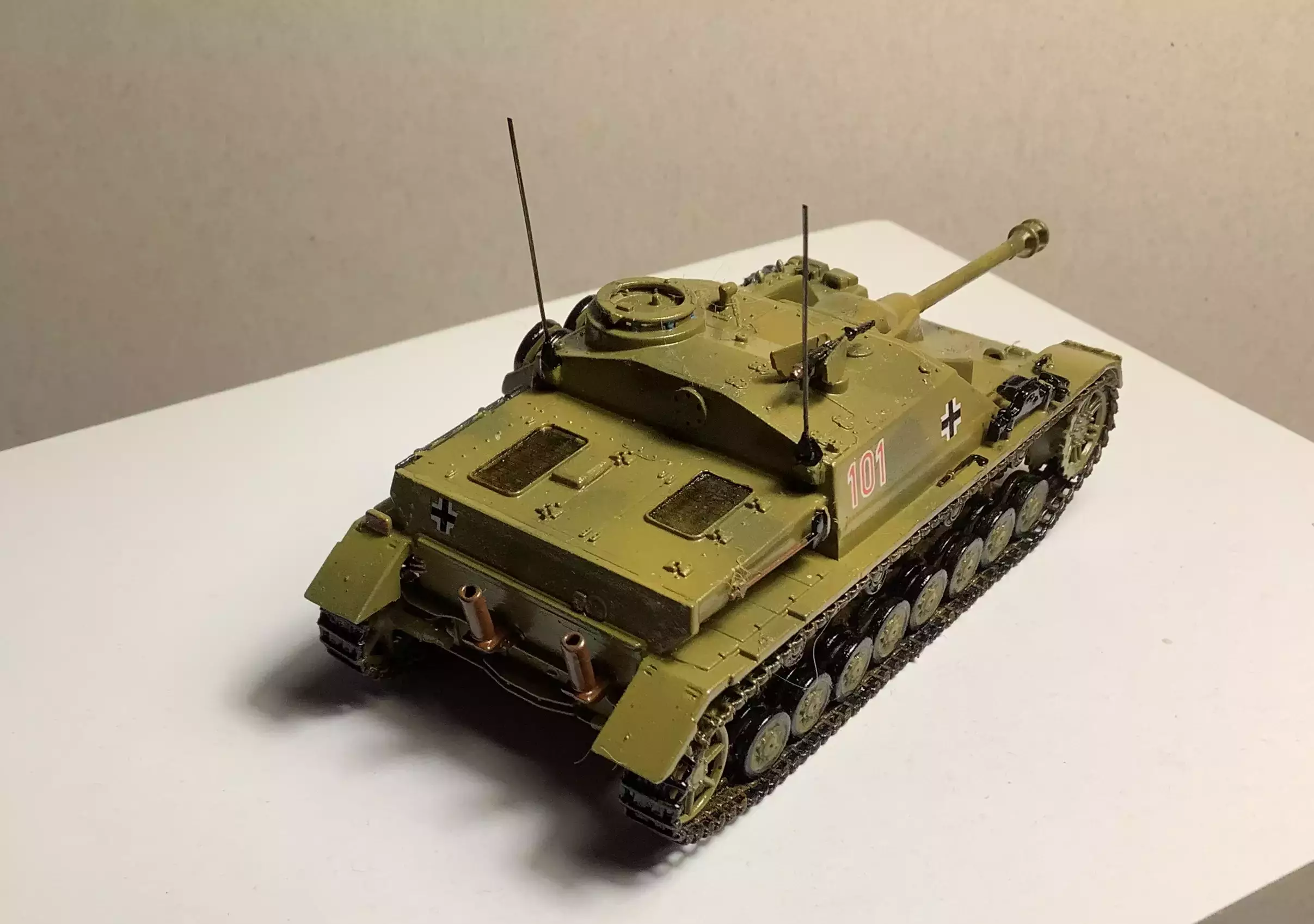 Сборная модель лесовоз с прицепом-роспуском 43204-10