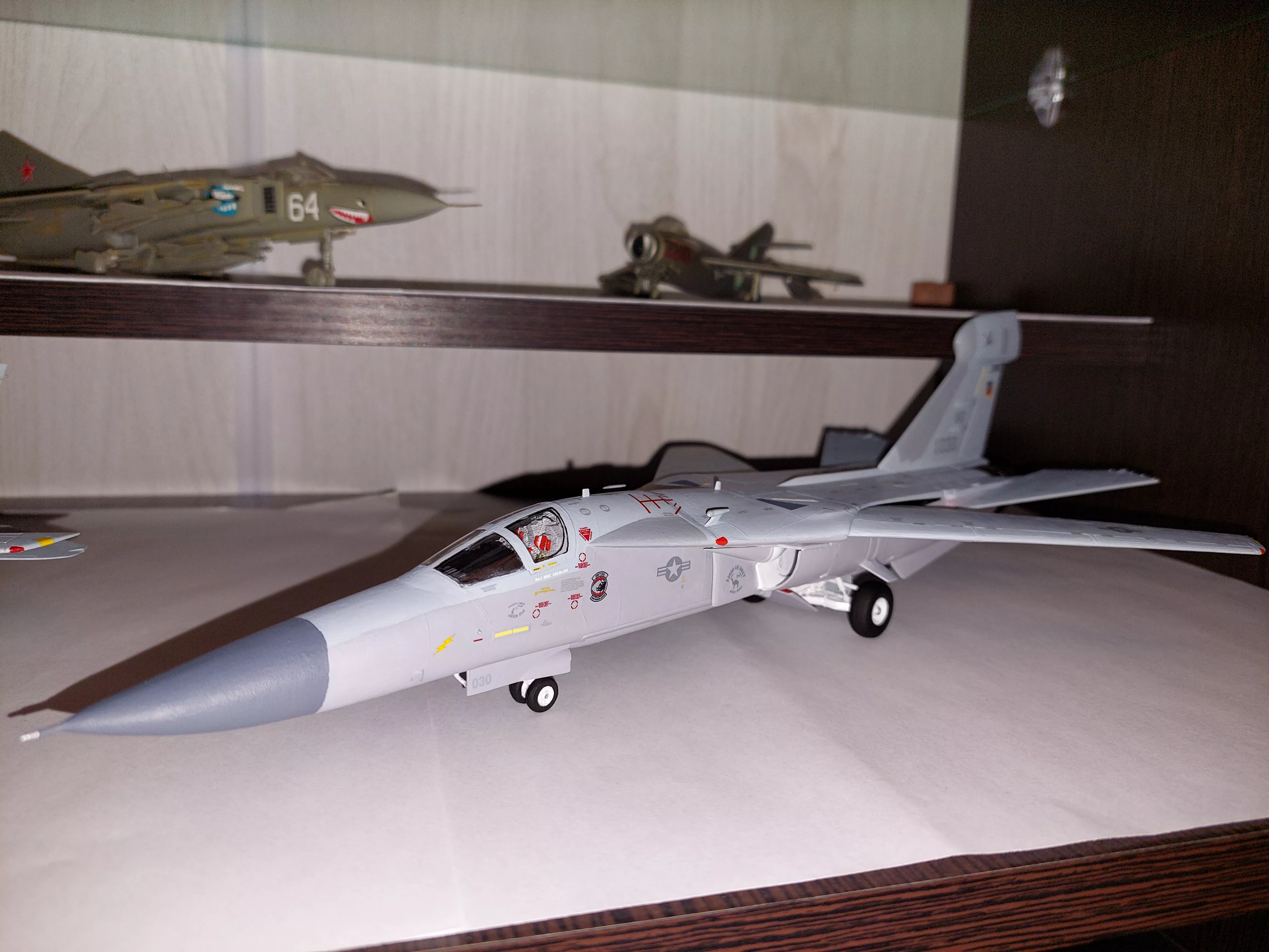 Американский самолет РЭБ EF-111A Raven