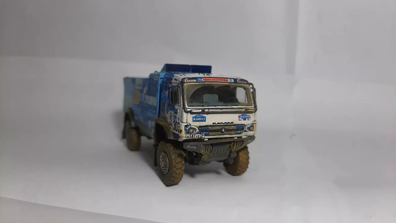 Автомобиль KAMAZ-43509 