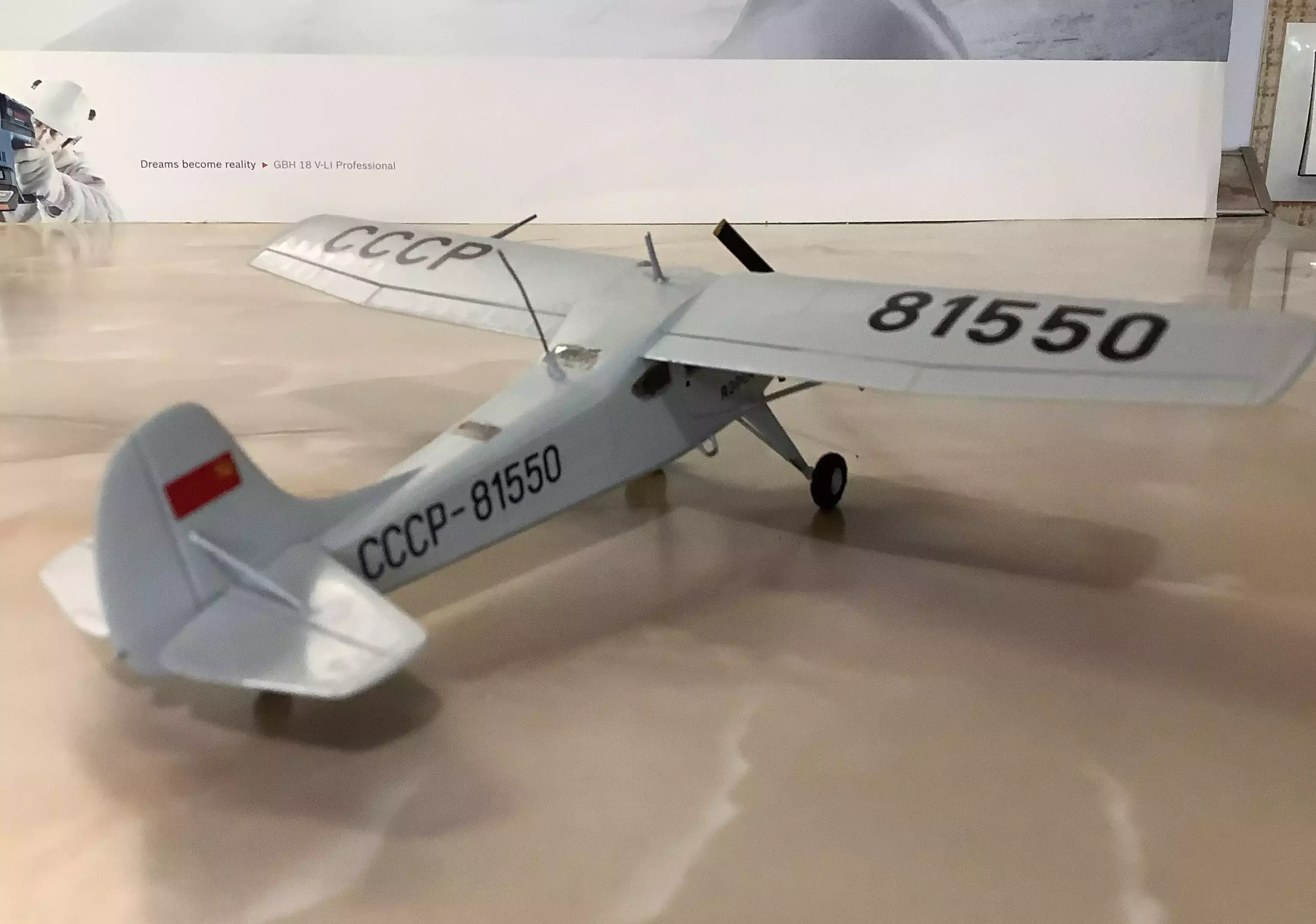 Сборная модель лесовоз с прицепом-роспуском 43204-10