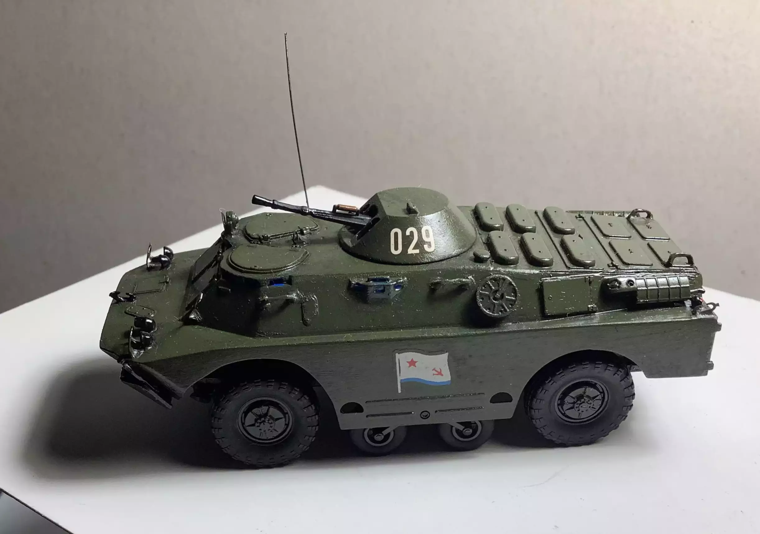 Сборная модель лесовоз с прицепом-роспуском 43204-10