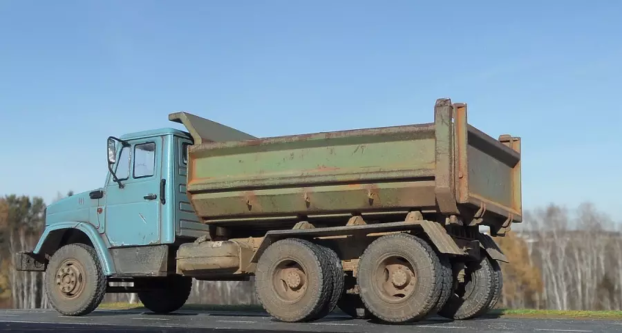 Сборная модель лесовоз с прицепом-роспуском 43204-10