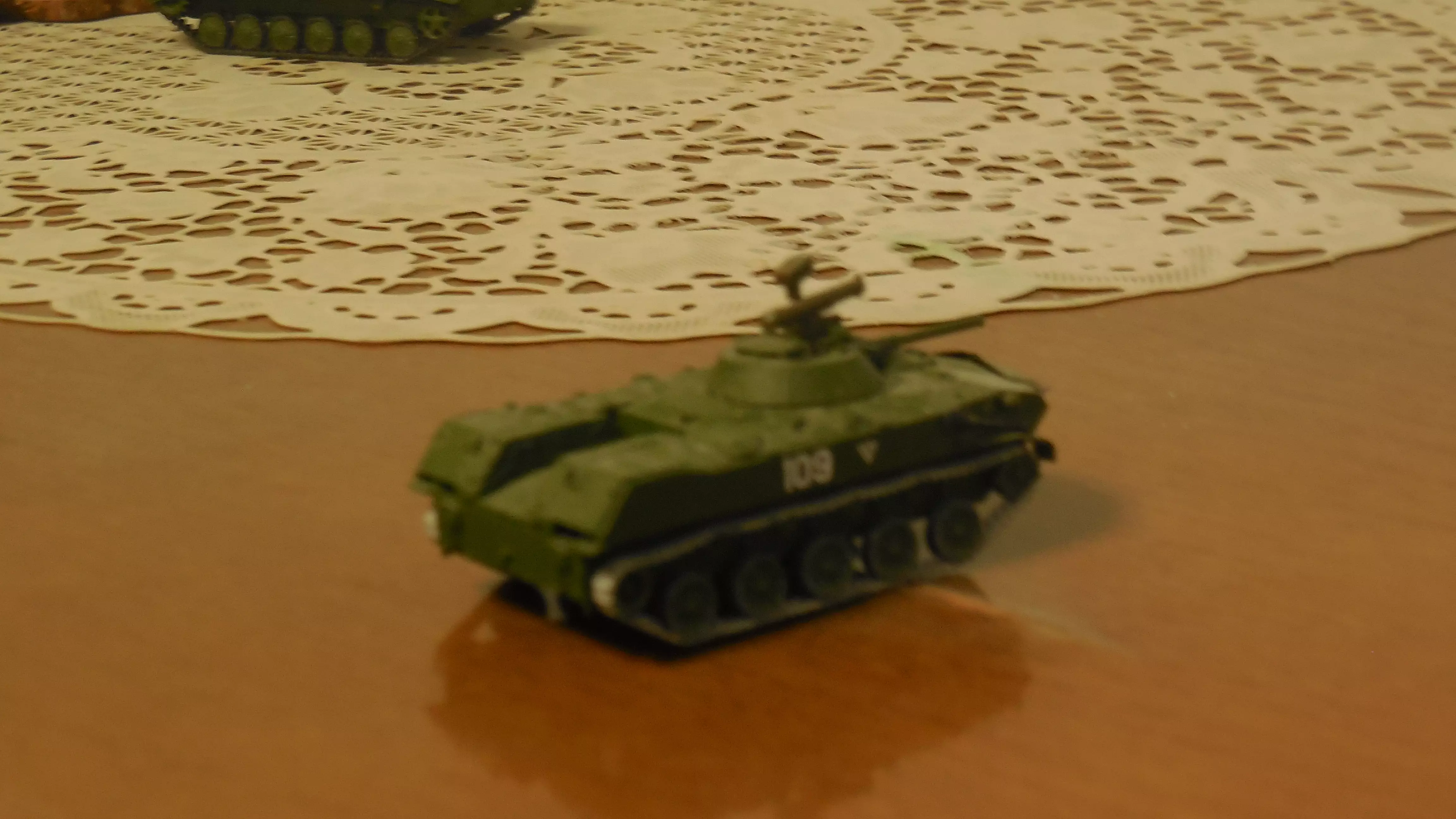 Сборная модель лесовоз с прицепом-роспуском 43204-10