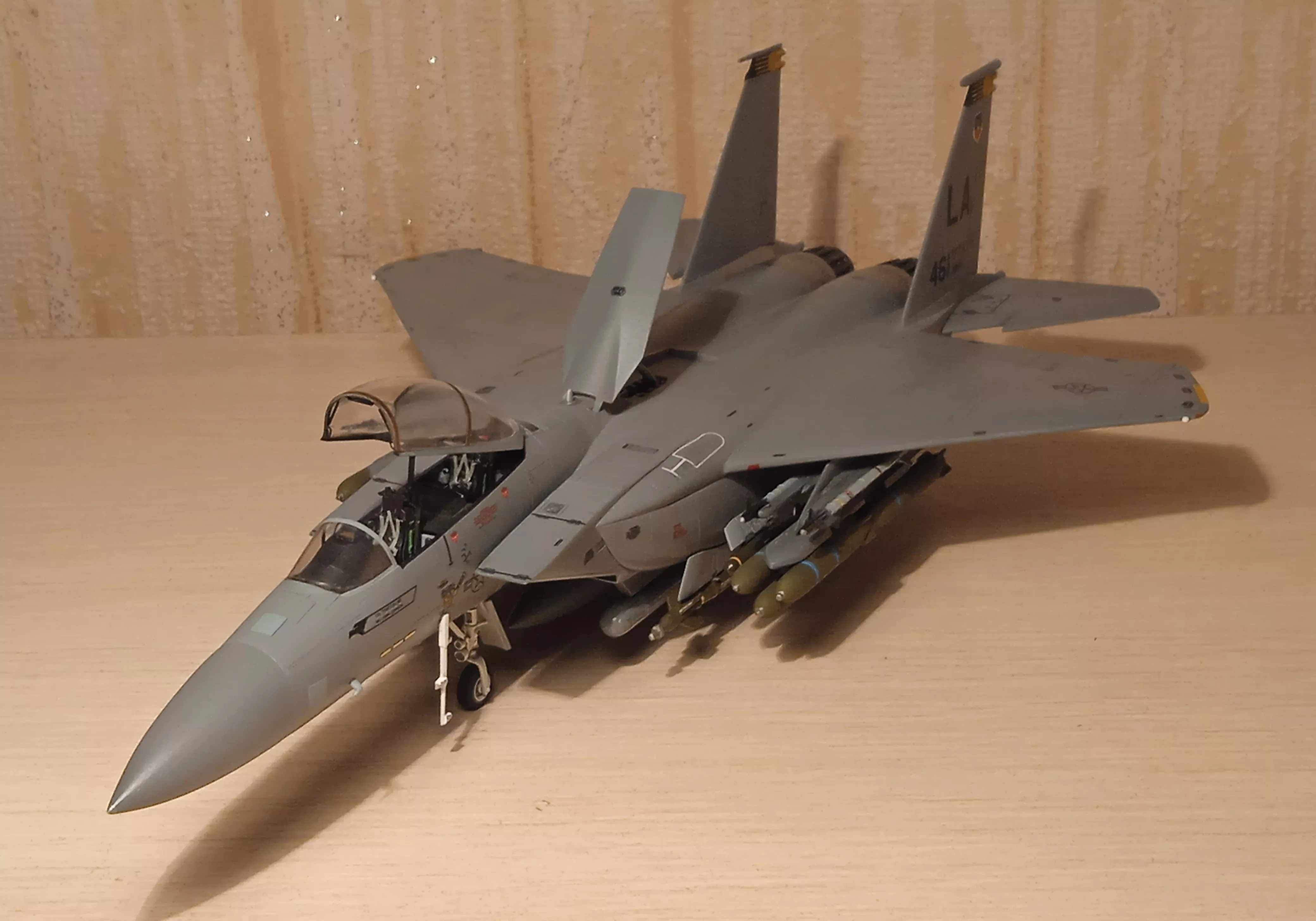 Самолет F-15E Strike Eagle