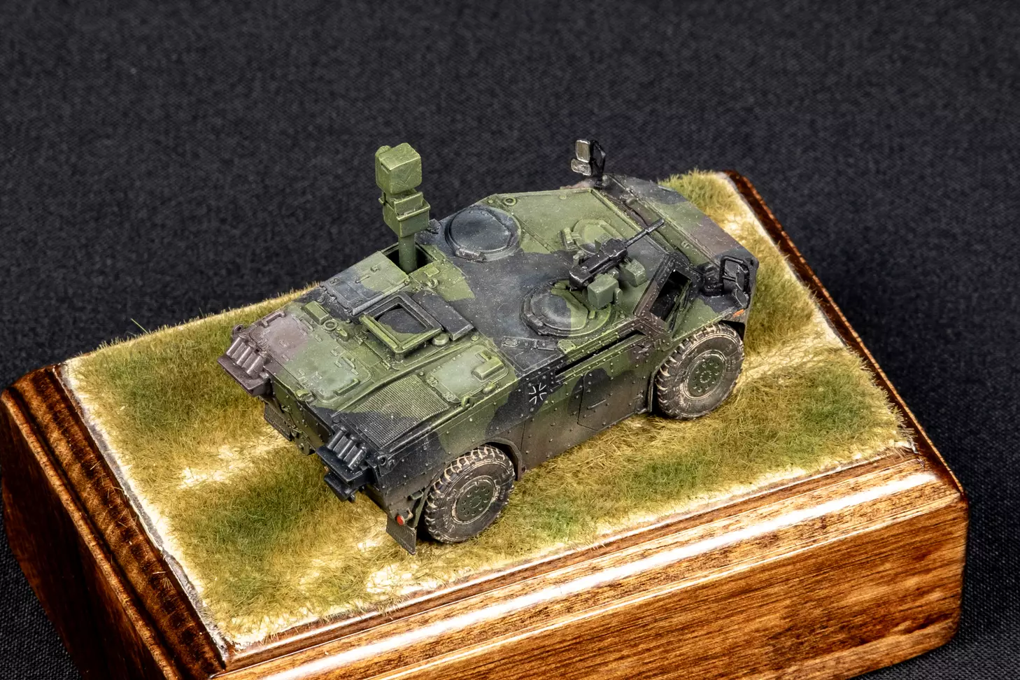 Сборная модель лесовоз с прицепом-роспуском 43204-10