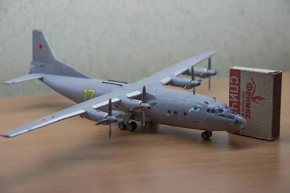 Ан 144. АН-12 1/144. АН-12 Восточный экспресс 1/144. АН 12 БК 1/144. АН 12 Восточный экспресс.