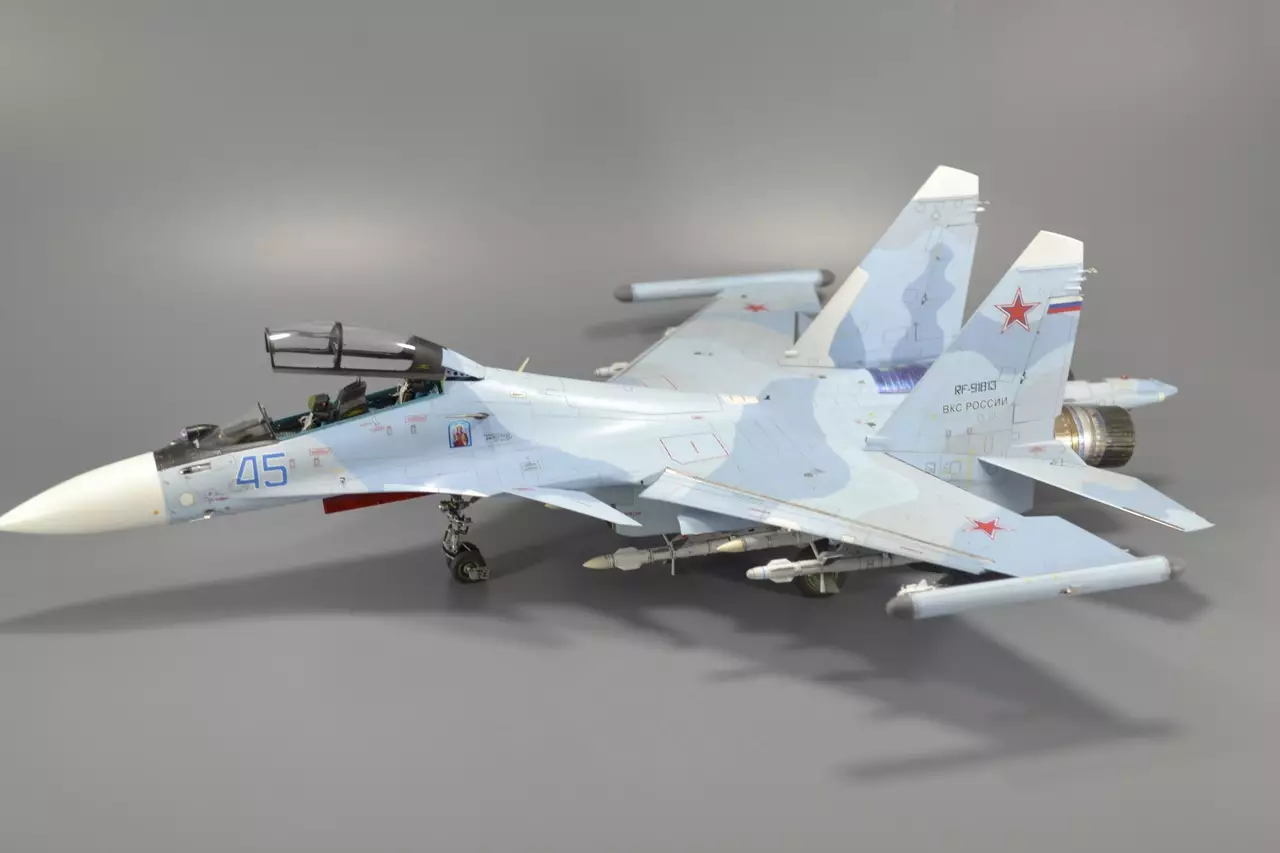 Сборная модель лесовоз с прицепом-роспуском 43204-10