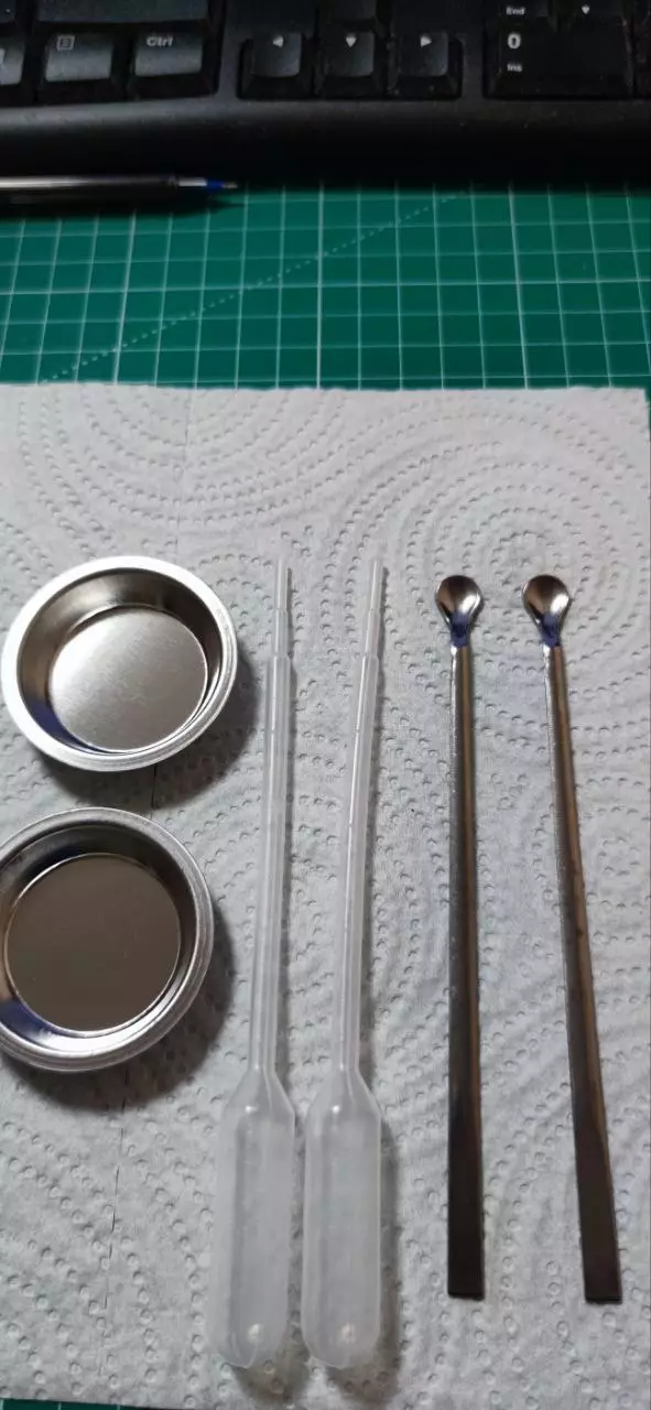 Набор для смешивания и колеровки краски