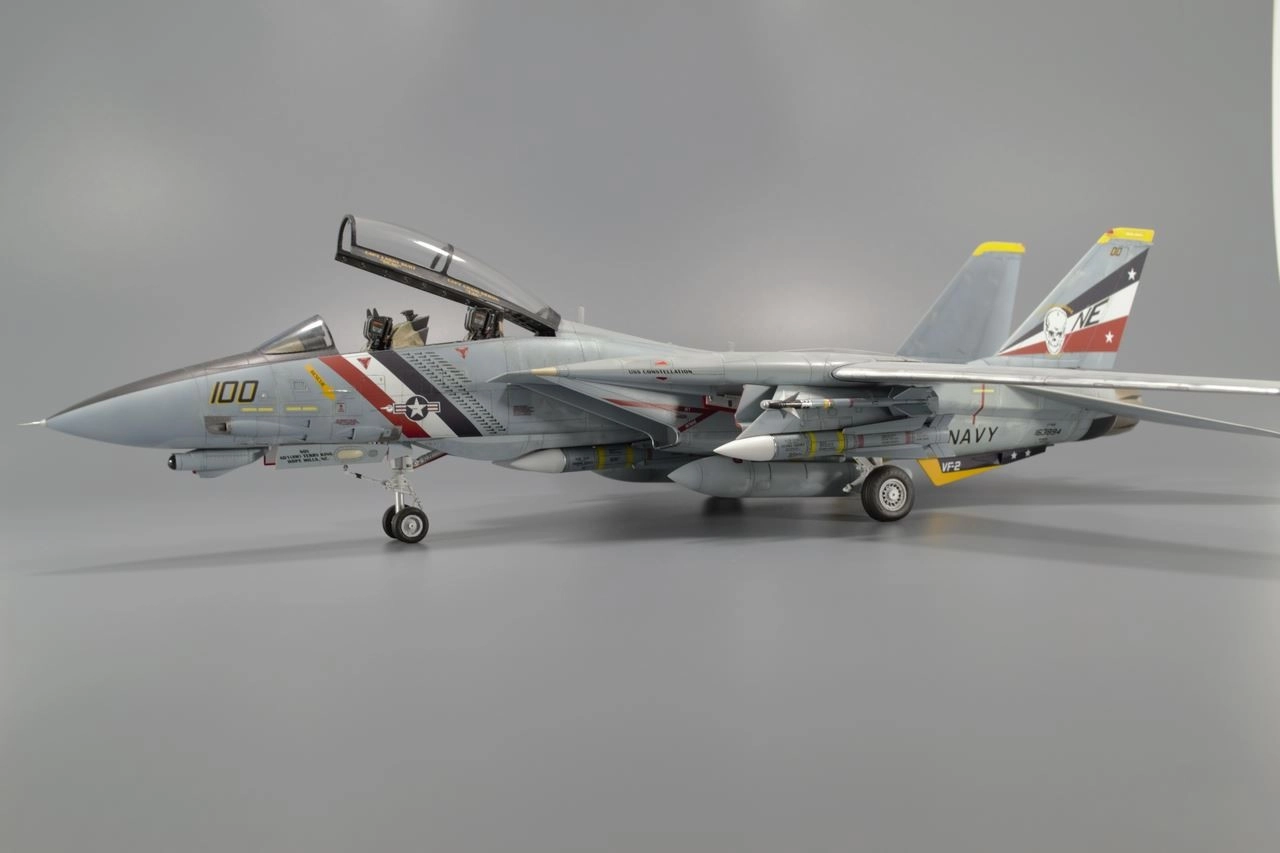 Сборная модель лесовоз с прицепом-роспуском 43204-10