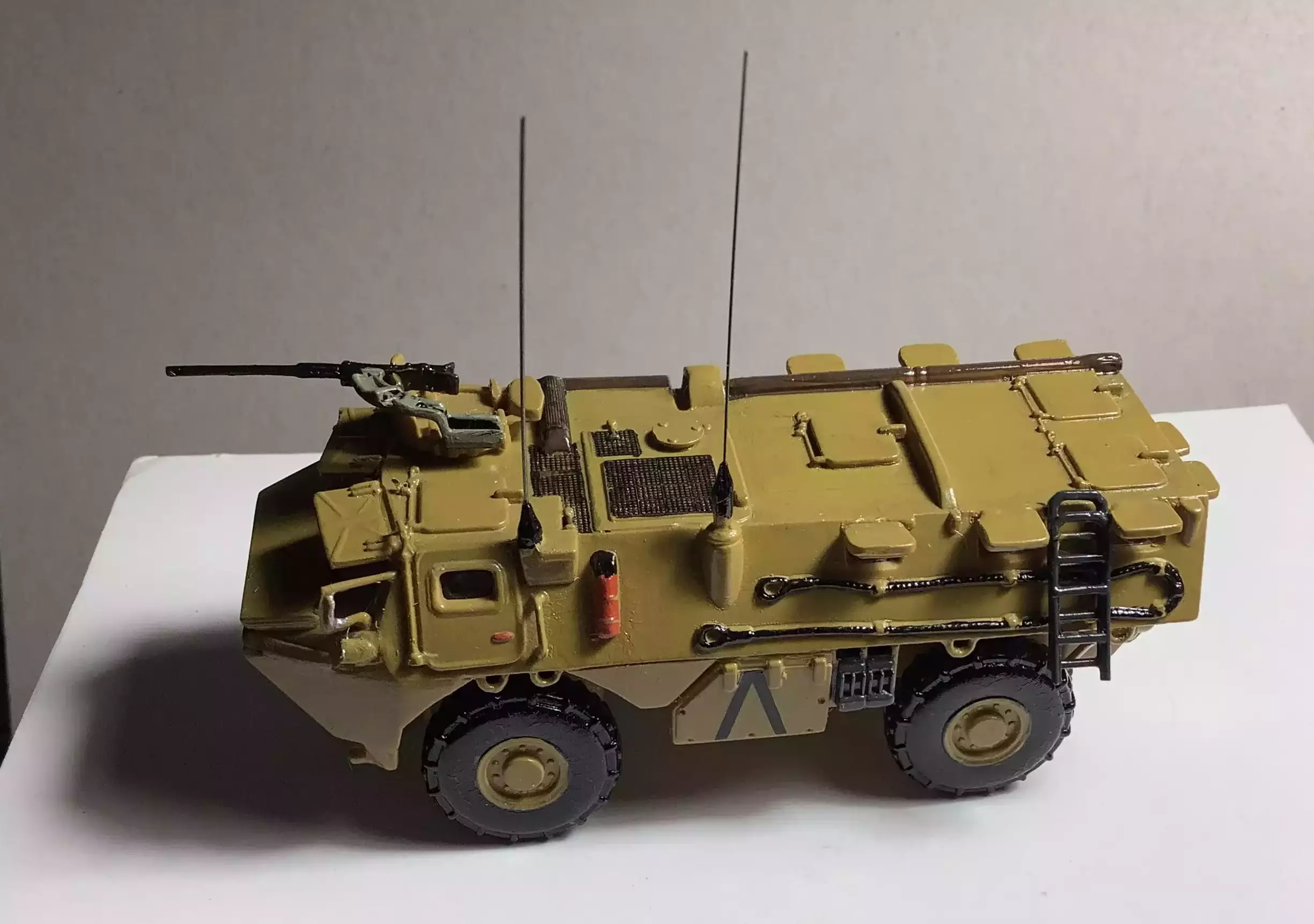 Сборная модель лесовоз с прицепом-роспуском 43204-10