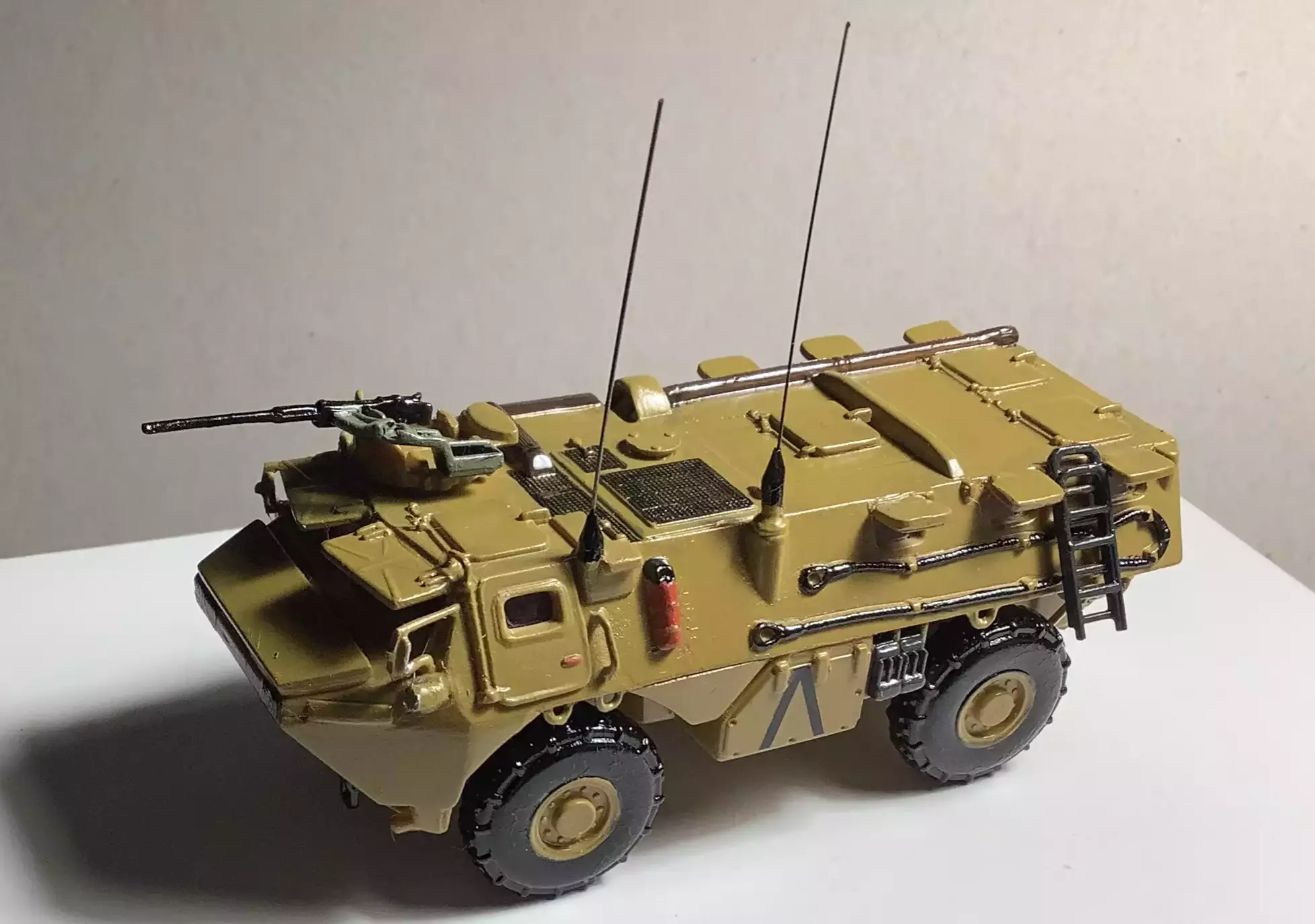 Сборная модель лесовоз с прицепом-роспуском 43204-10