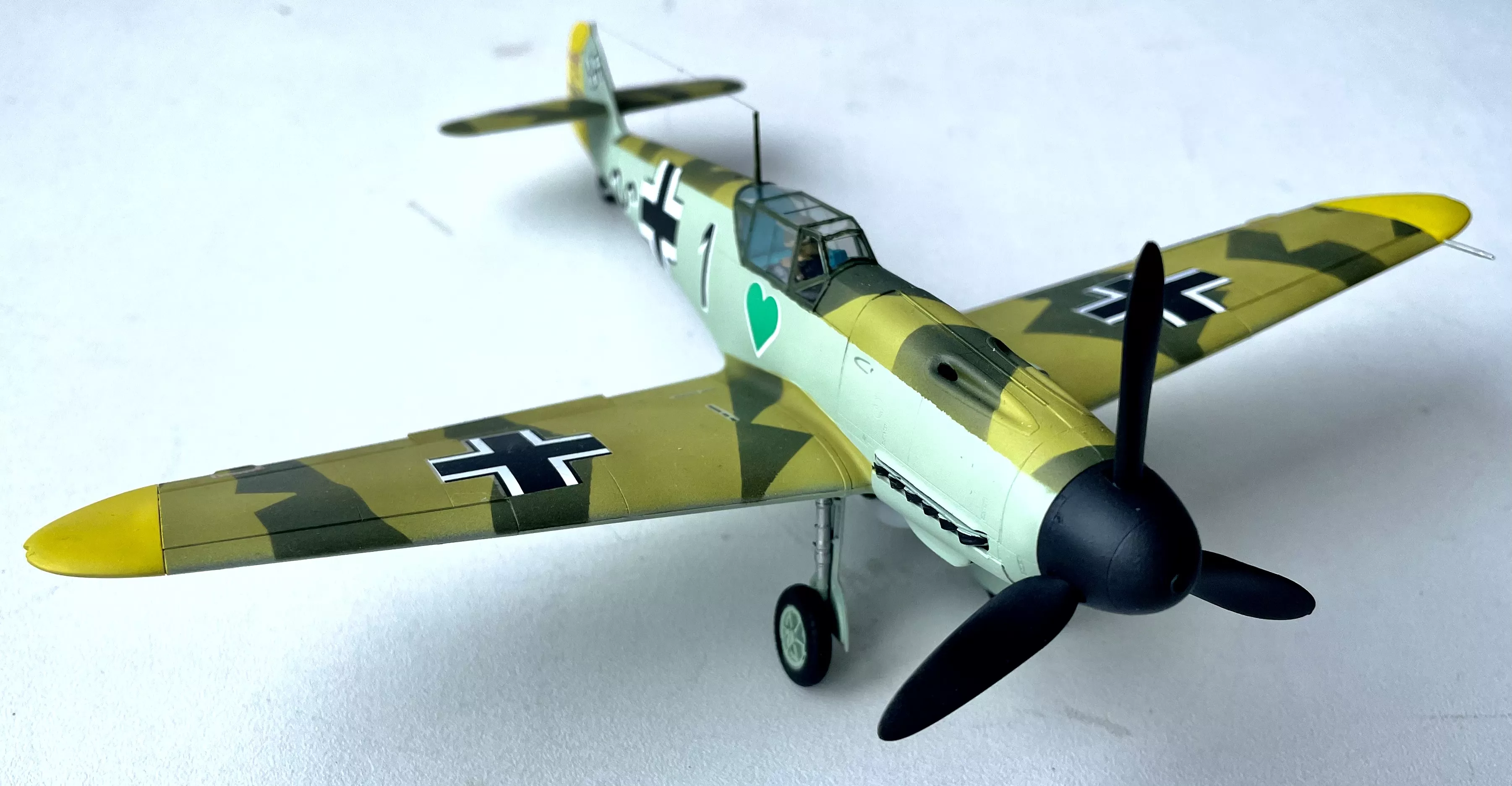 Немецкий истребитель Мессершмитт BF-109F-4